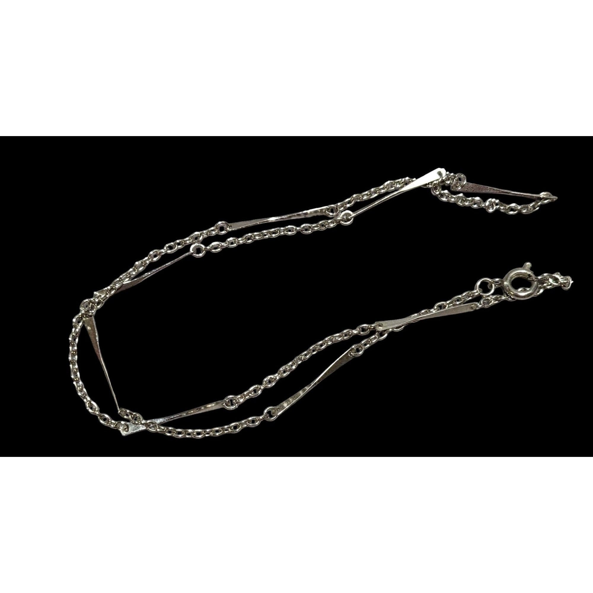 Other Silver Abstract Link Necklace Size ONE SIZE - 1 Thumbnail