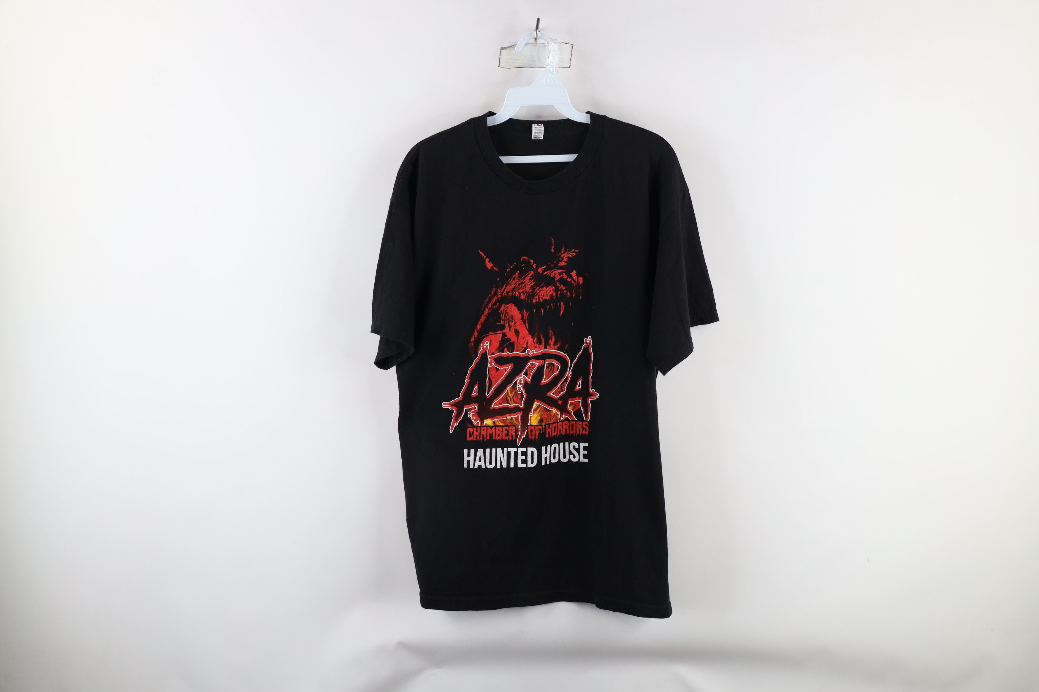 Vintage Vintage Streetwear Chamber of Horrors Haunted House T-Shirt Size US L / EU 52-54 / 3 - 1 Thumbnail