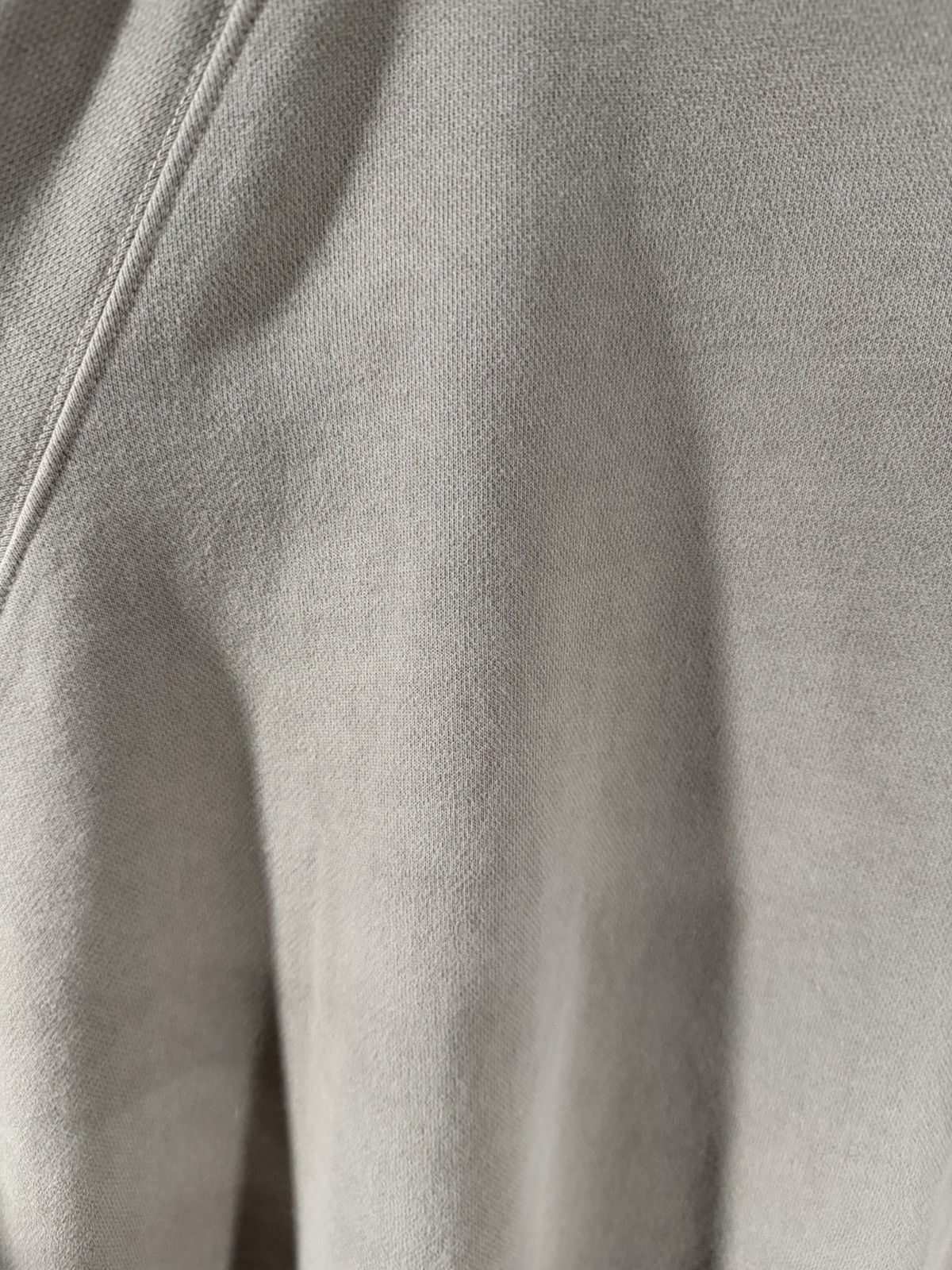 Yeezy Yeezy Season 3 Kanye West Ye Beige Raglan Pocket Tee XL Size US XL / EU 56 / 4 - 4 Thumbnail
