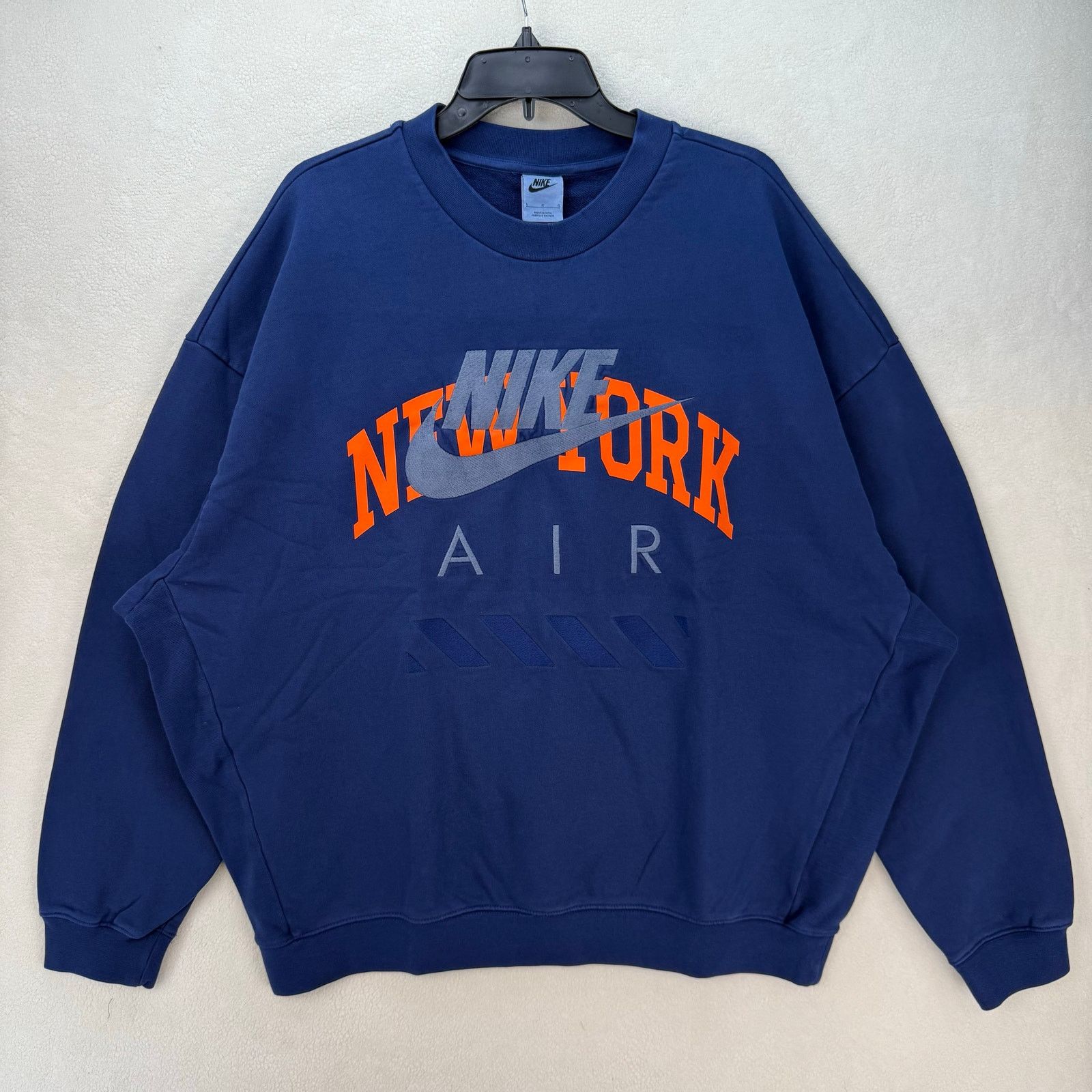 Nike NIKE AIR MEN'S LARGE NEW YORK CREW NECK SWEATSHIRT BLUE Size US L / EU 52-54 / 3 - 1 Thumbnail