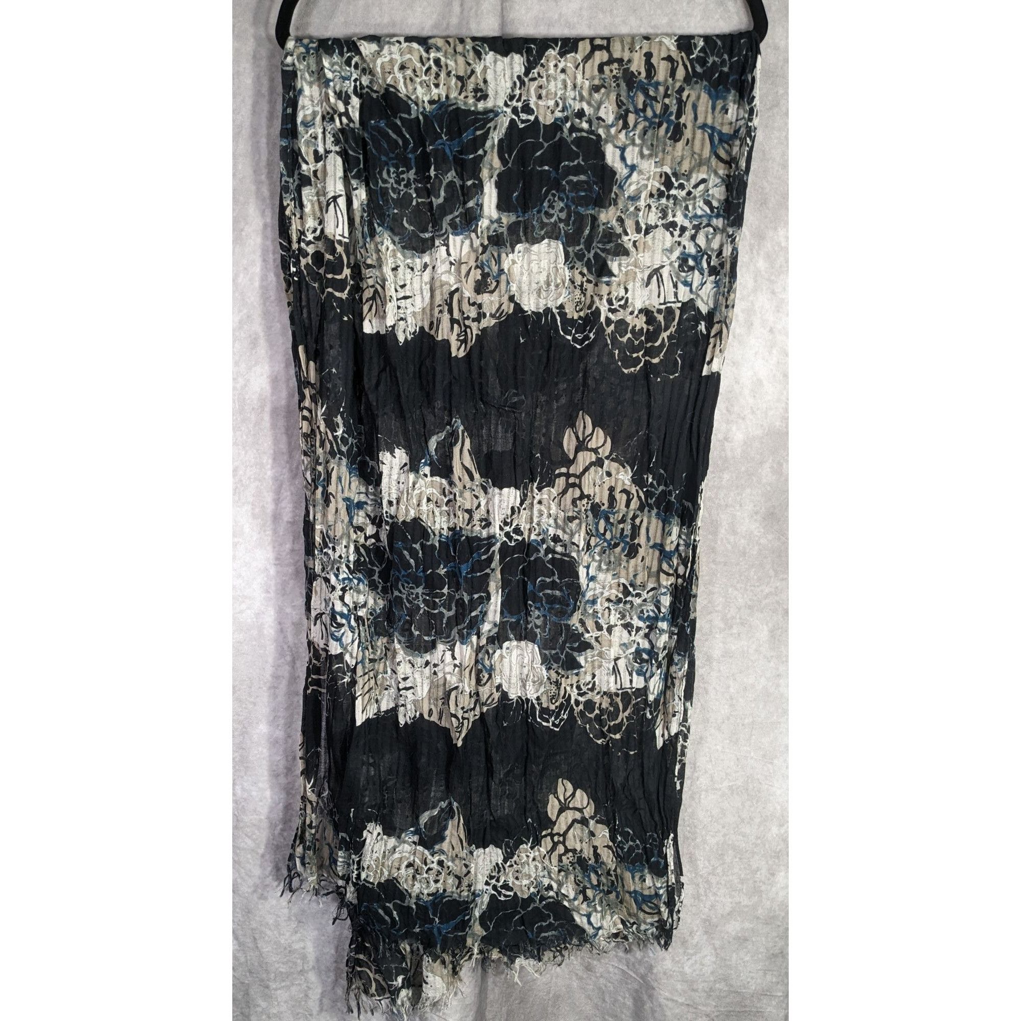 Other Gothic Floral Scrunched Lightweight Scarf Wrap 74"x26" Black Size ONE SIZE - 4 Thumbnail