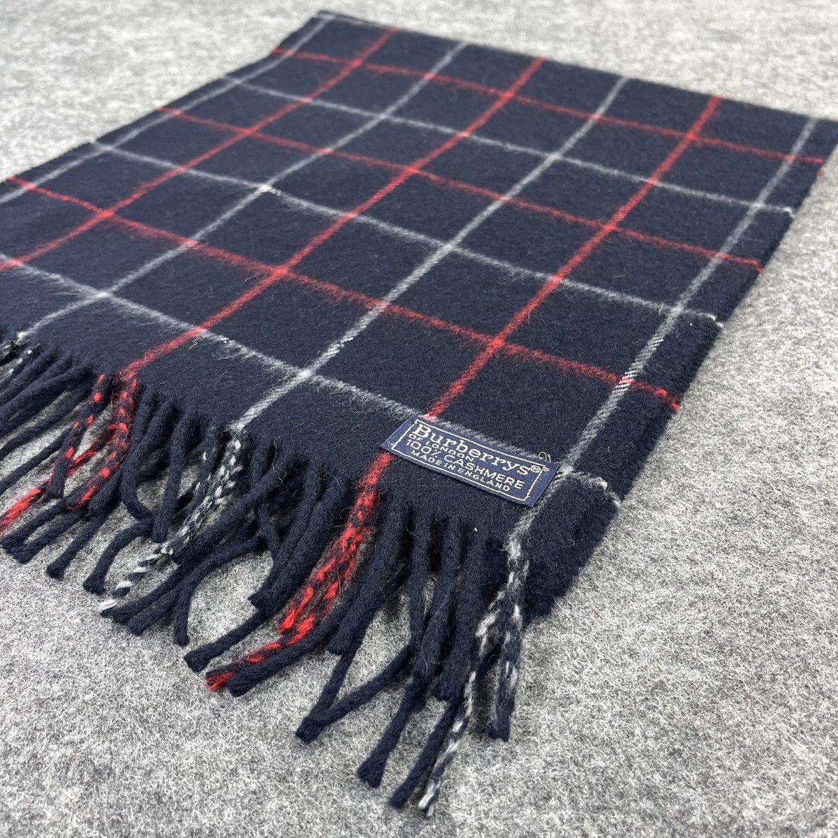 Burberry × Vintage Burberry Scarf / Muffler / Neckwear T019 Size ONE SIZE - 5 Thumbnail