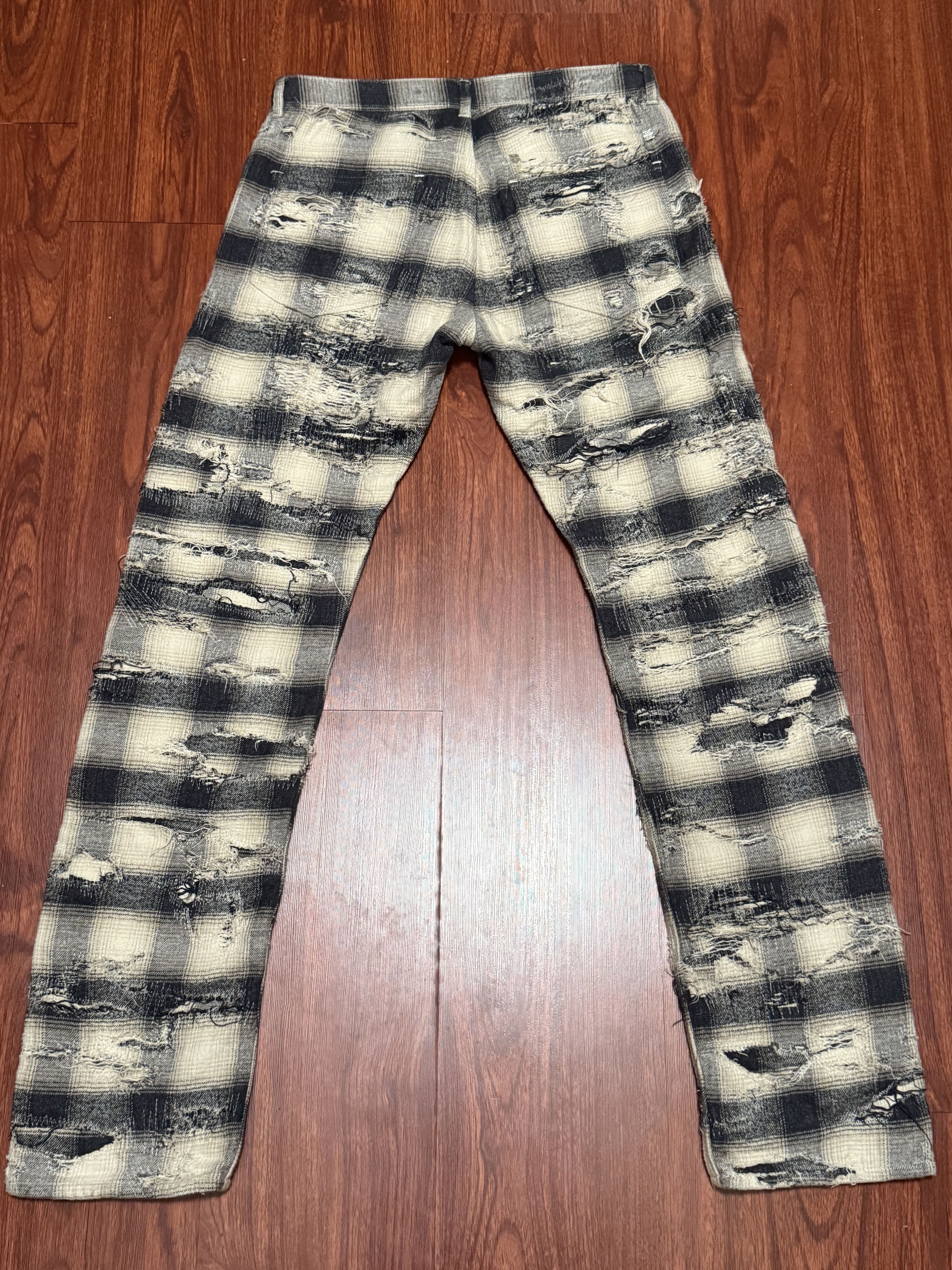 Givenchy Distresed cream trousers Size US 32 / EU 48 - 2 Thumbnail