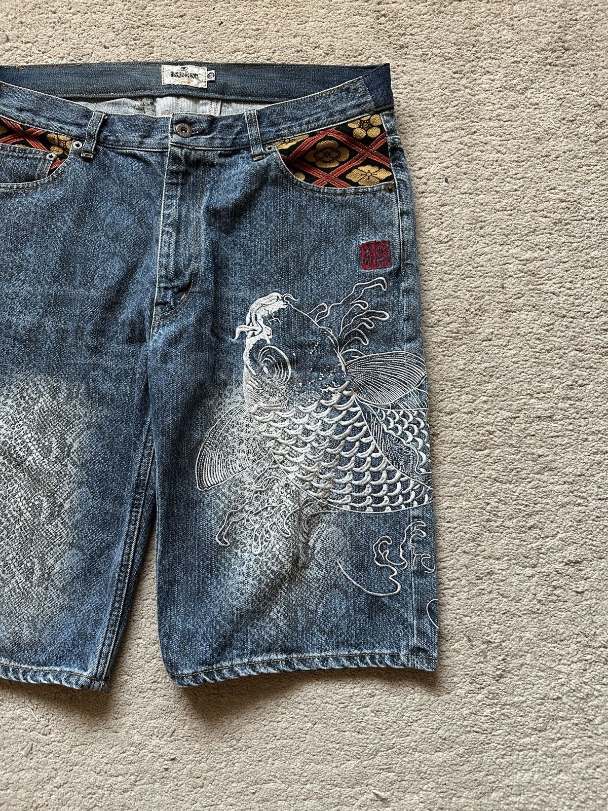 Karakuri Tamashii 1990s Karakuri Tamashi Koi Fish Snake skin Denim Short/Jorts Size US 35 - 2 Thumbnail