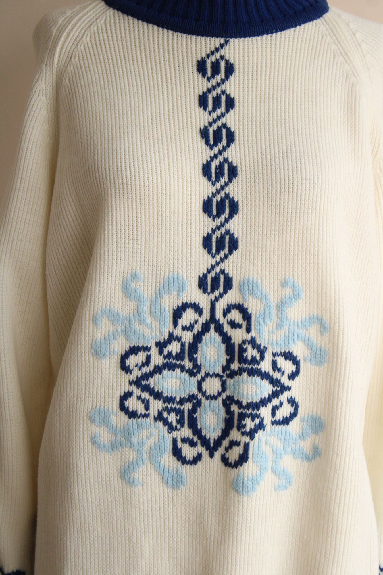 Vintage Vintage 1970s Sweater, The Campus Shop Nordic Style Blue and Size L / US 10 / IT 46 - 3 Thumbnail