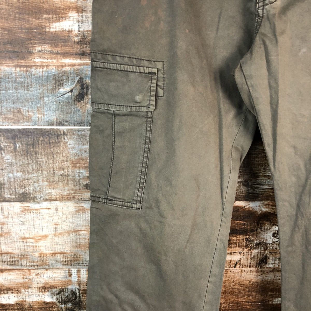 Japanese Brand Uniqlo Green japan utility Cargo Multipocket Pants #A2425 Size US 35 - 9 Thumbnail