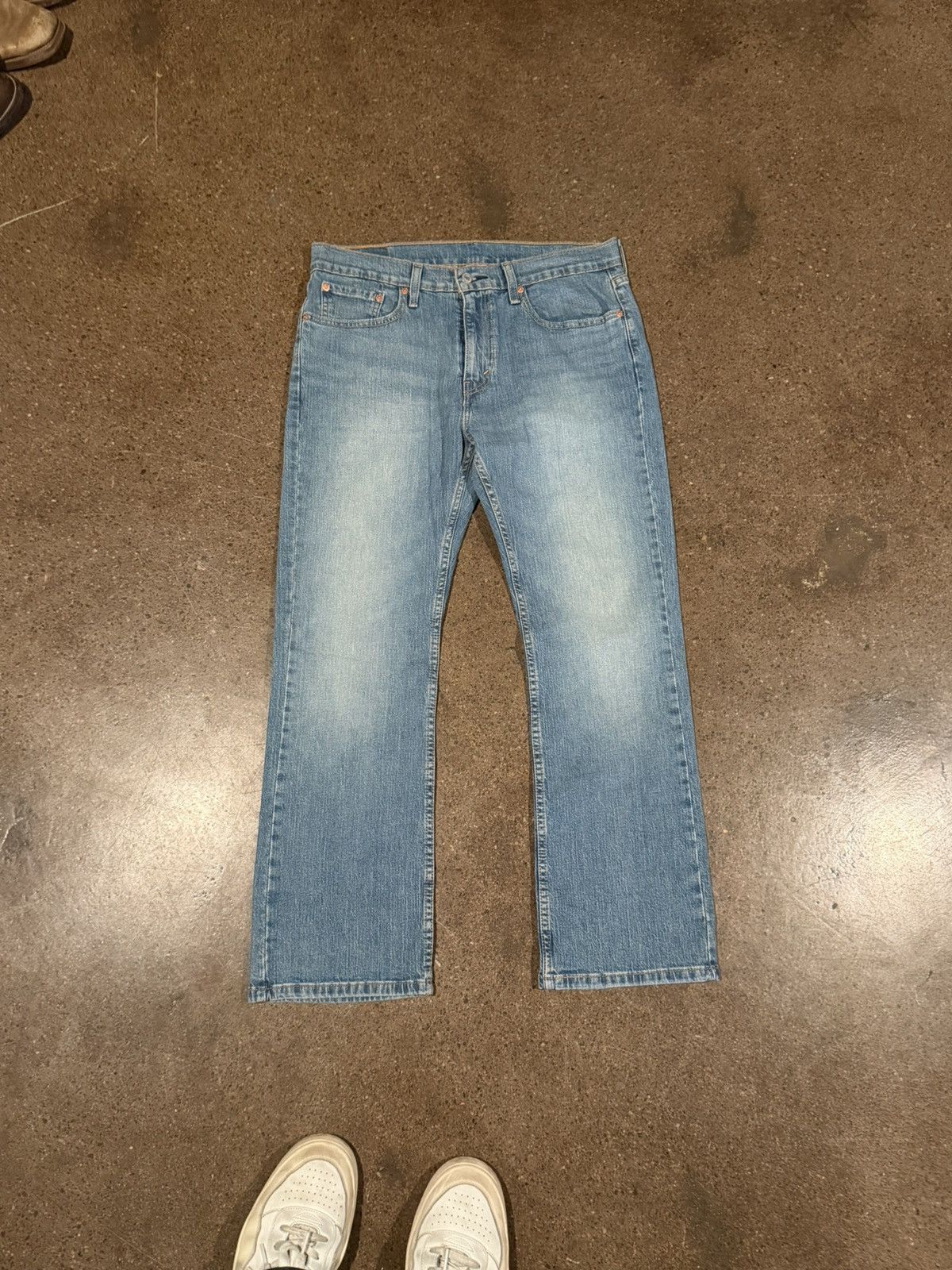 Levis 527 32x30 faded blue bootcut denim