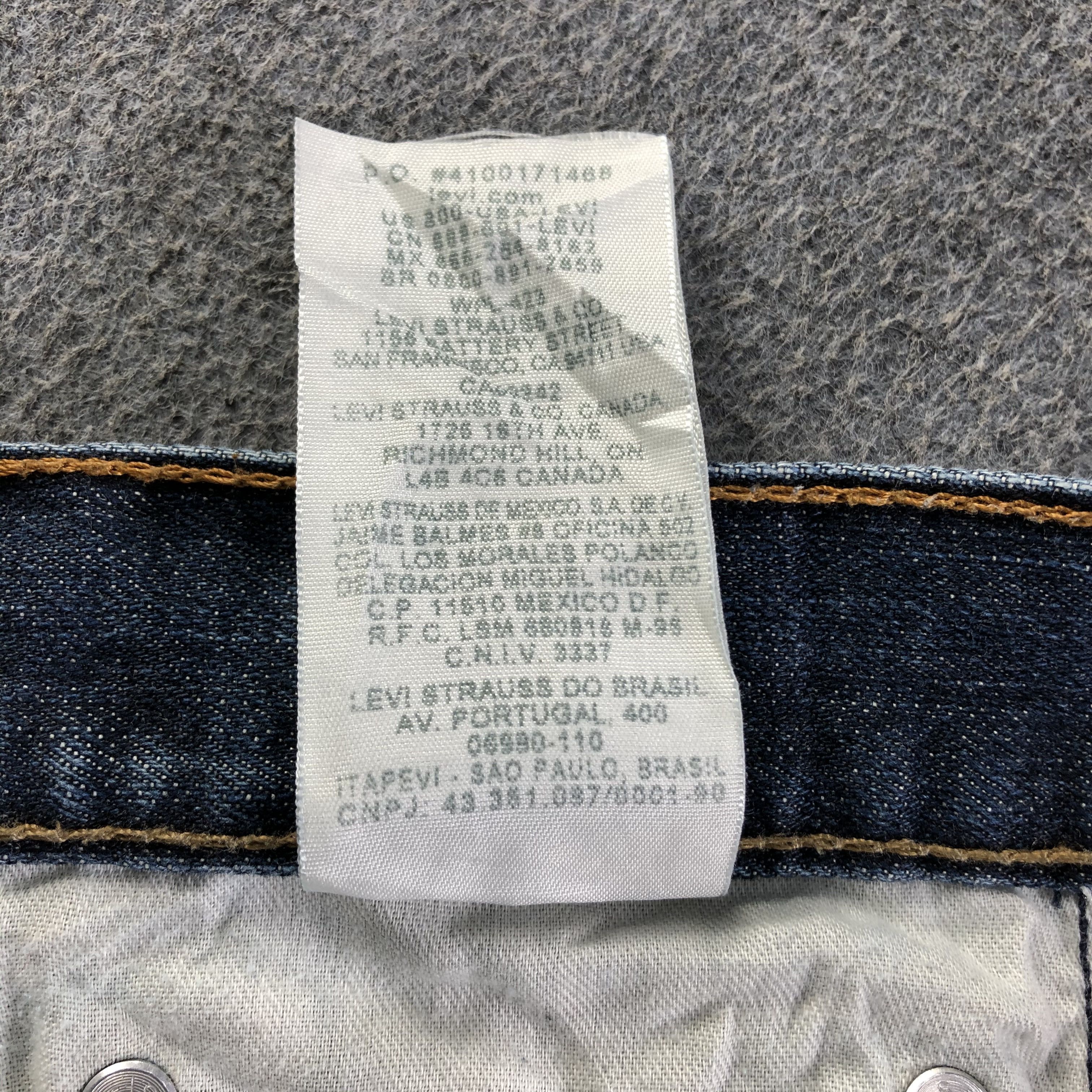 Levi's Vintage Blue Wash Levis 527 Jeans-J4186 Size US 33 - 12 Thumbnail
