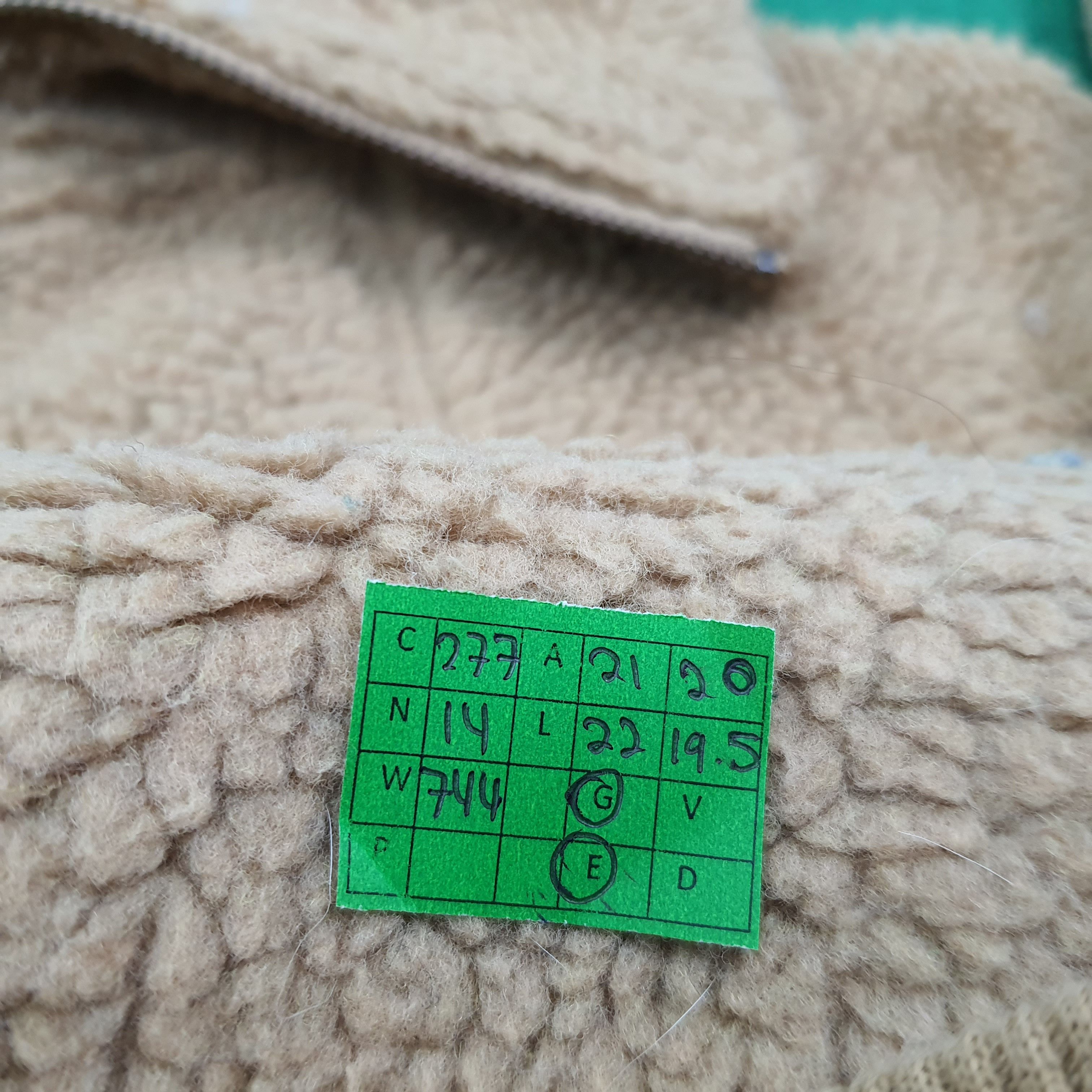 Undercover × Uniqlo Vintage Uniqlo U Boxy Fleece Custom Undercover C277N14 Size US S / EU 44-46 / 1 - 7 Thumbnail