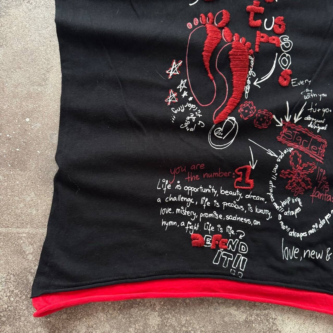 Desigual Y2K Desigual Vintage Crazy T-Shirt (Jean Paul Gaultier vibe) Size S / US 4 / IT 40 - 4 Thumbnail