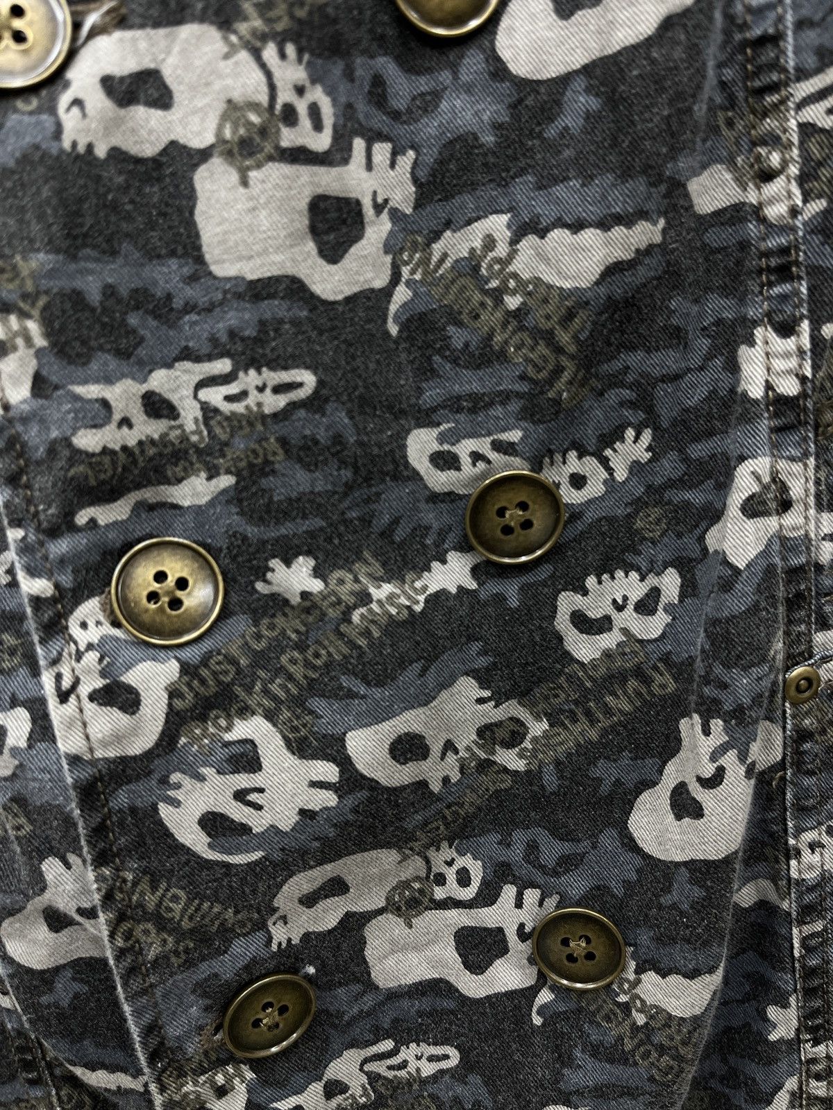 If Six Was Nine × Japanese Brand 🔥🔥ARCHIVE ALGON QUINS SKULLS PRINT DETACHABLE SLEEVE JACKET Size S / US 4 / IT 40 - 8 Thumbnail