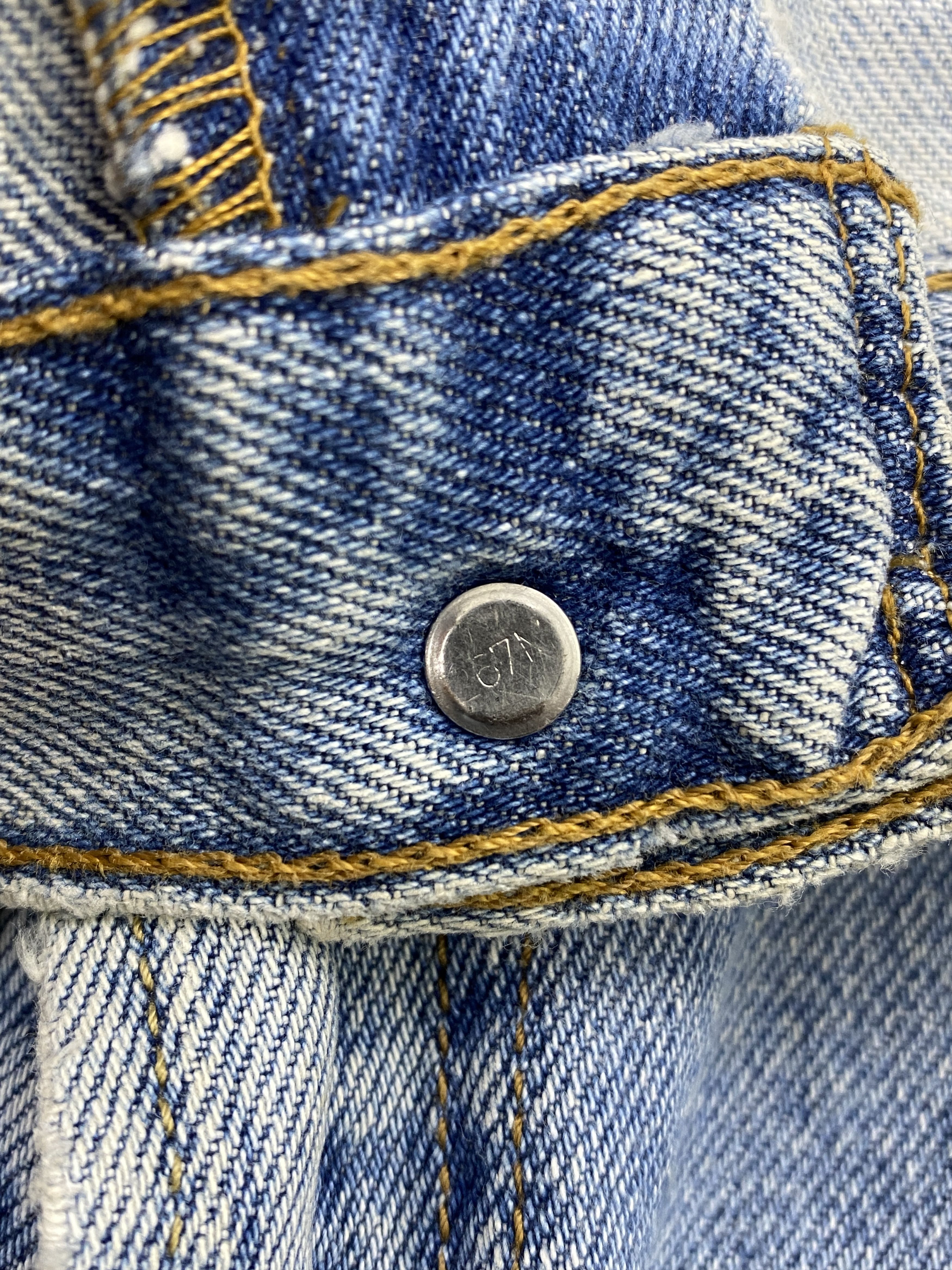 Vintage Levi's 505 Faded Blue Denim Jeans Denim