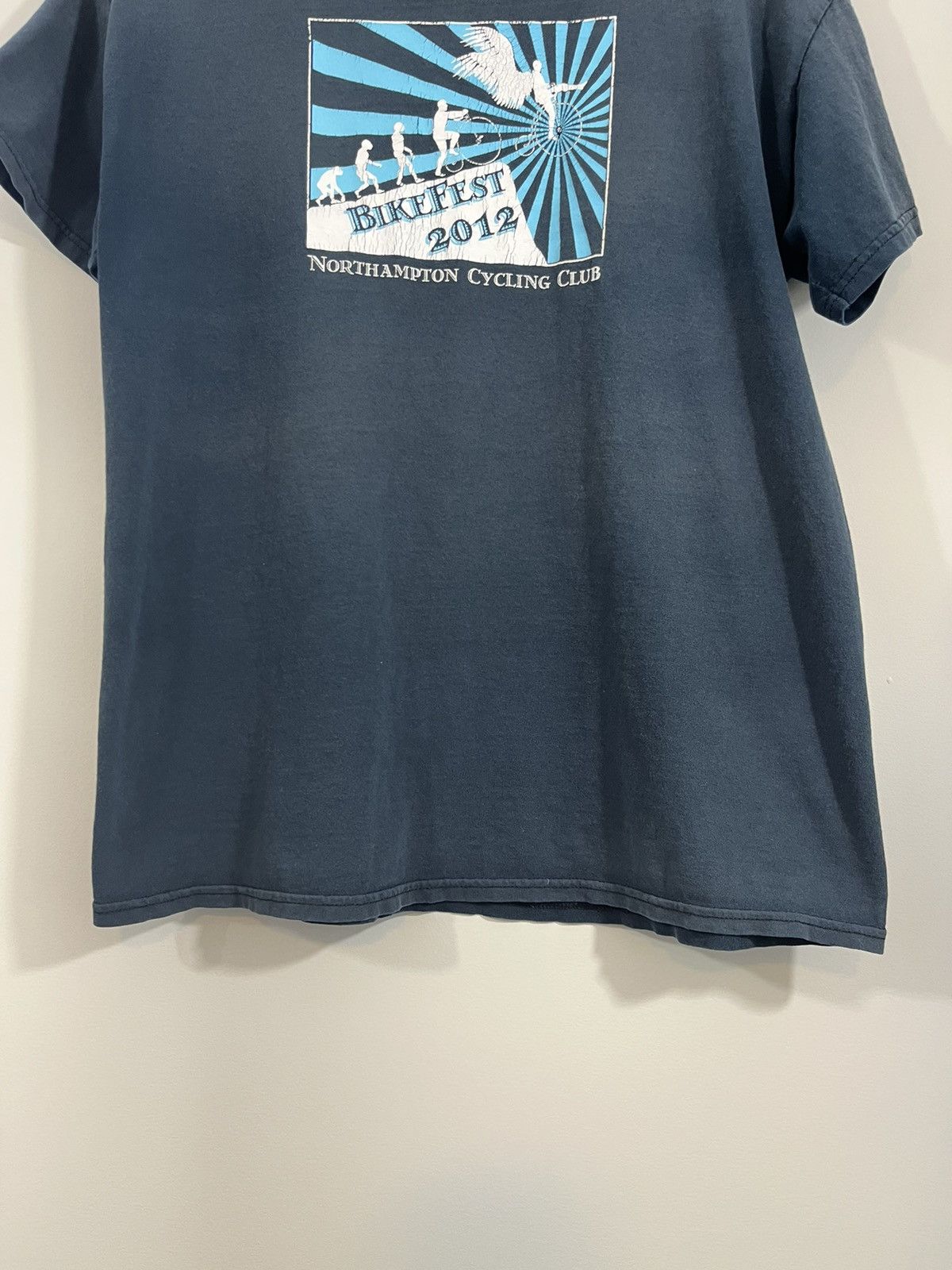 Other Thrashed Sun Faded Distressed Navy Tee Size US L / EU 52-54 / 3 - 8 Thumbnail