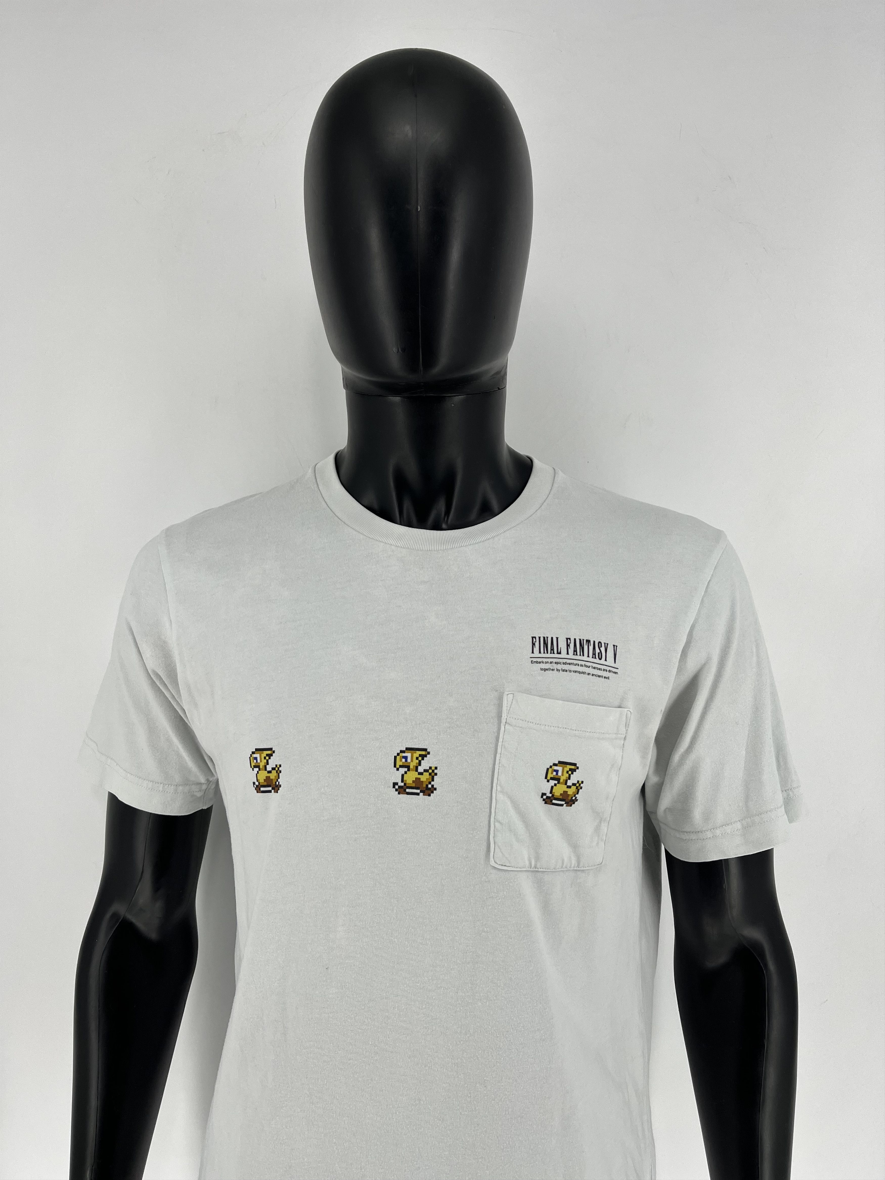Anime Vintage Y2K Anime Final Fantasy V Tshirt by Uniqlo SIZE-S Size US S / EU 44-46 / 1 - 1 Thumbnail