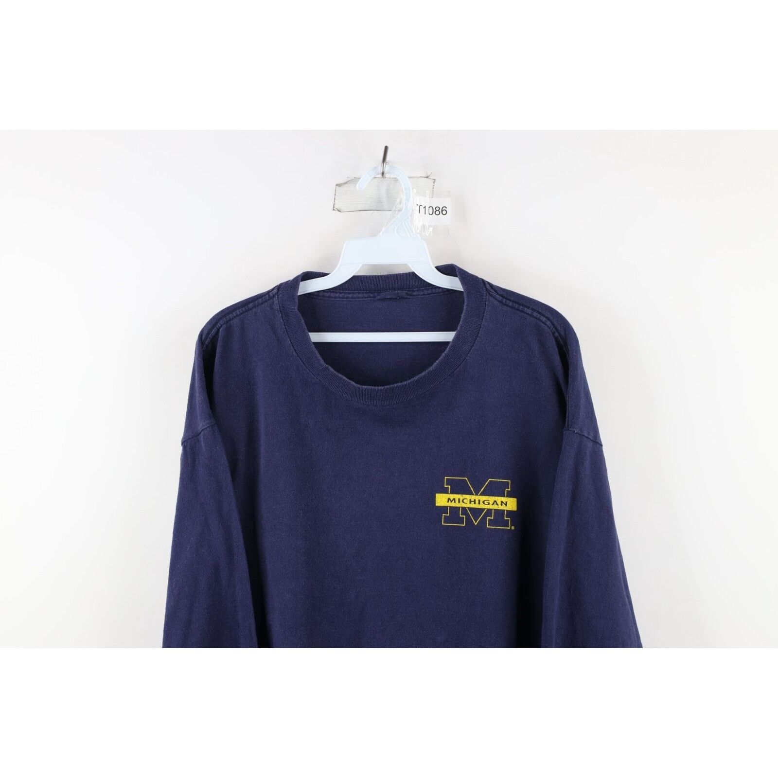 Vintage Vintage 90s Distressed University of Michigan T-Shirt Size US L / EU 52-54 / 3 - 2 Thumbnail