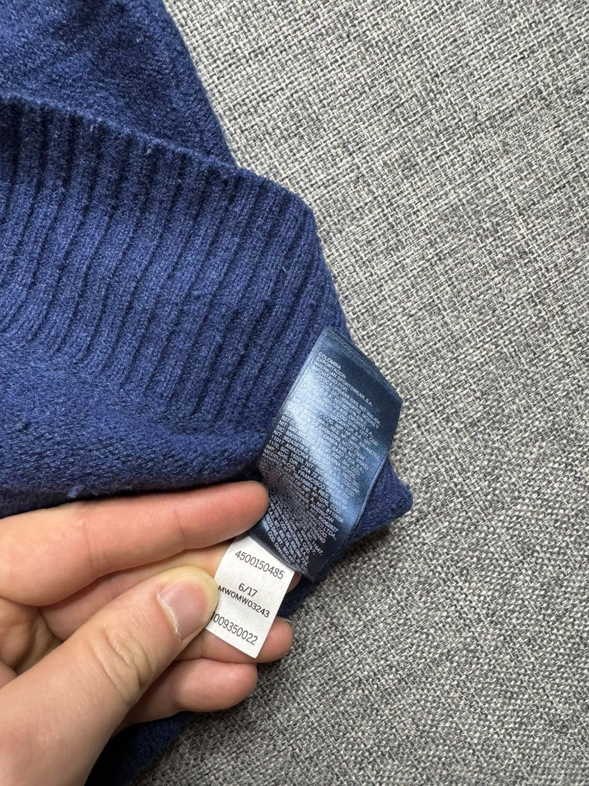 Tommy Hilfiger Tommy Hilfiger wool sweater L Size US M / EU 48-50 / 2 - 12 Thumbnail