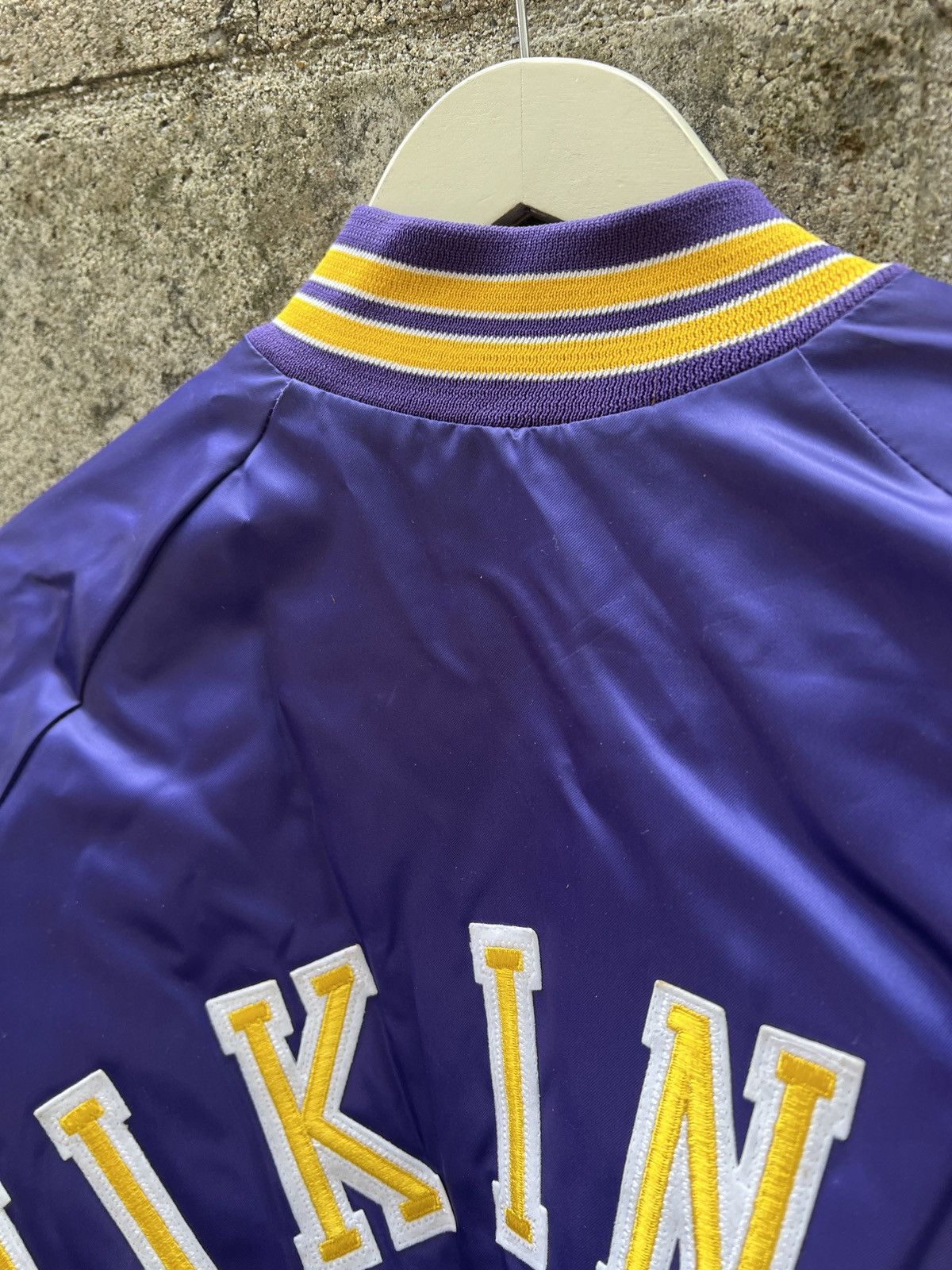 NFL Vintage 80’s Minnesota Vikings Bomber Jacket Made In USA Size US XL / EU 56 / 4 - 6 Thumbnail
