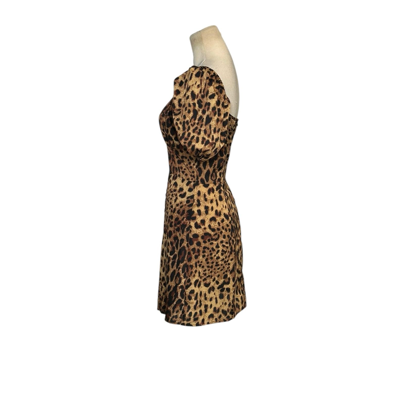 PrettyLittleThing PrettyLittleThing leopard print mini dress size 8 Size M / US 6-8 / IT 42-44 - 8 Thumbnail