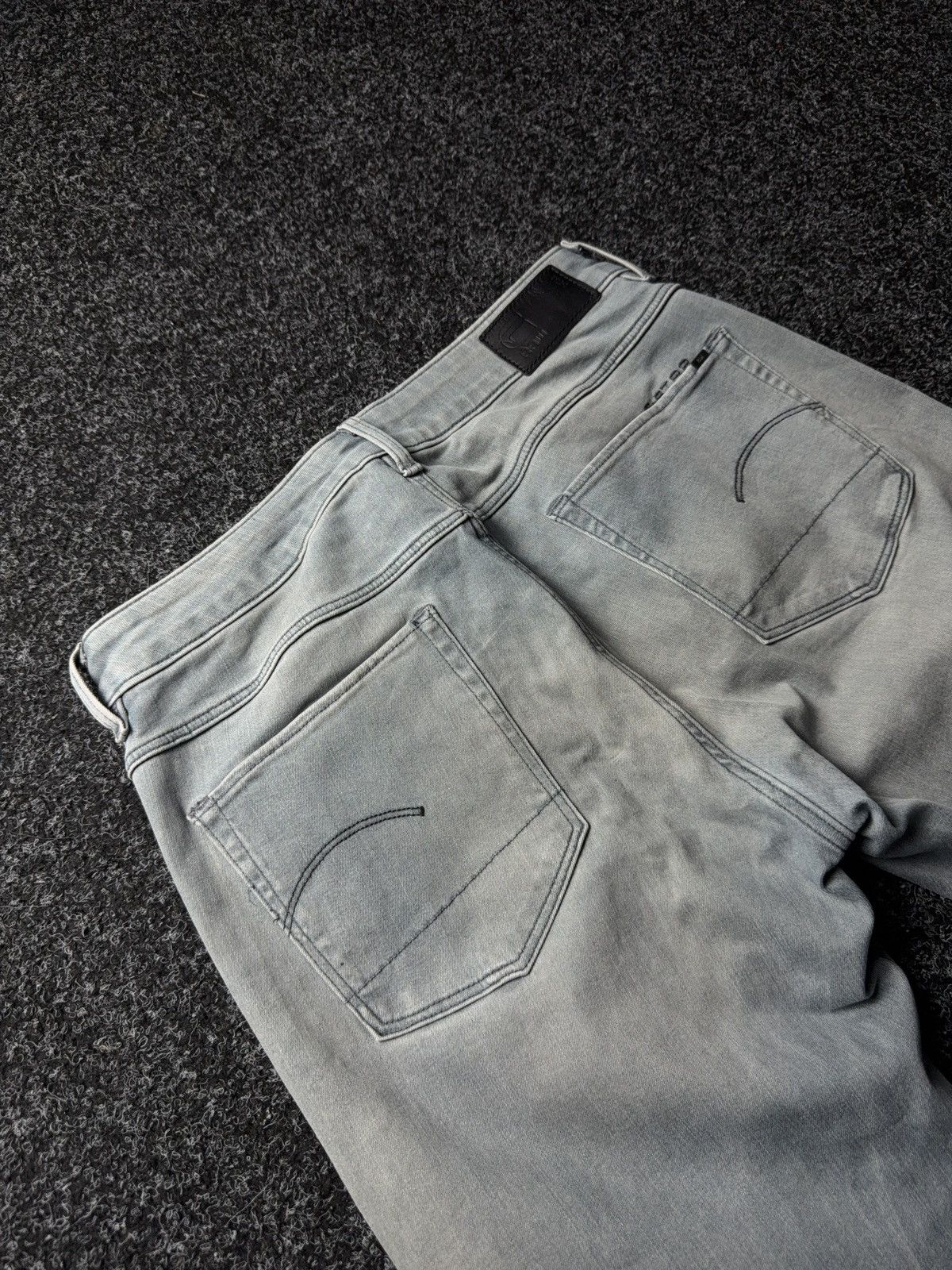 G-Star 00s Retro G-Star RAW 3301 Mid Skinny Faded Grey Denim Jeans Size 30" / US 8 / IT 44 - 14 Thumbnail