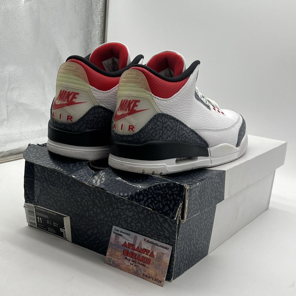 Jordan Brand Air Jordan 3 denim fire red Size US 11 / EU 44 - 5 Thumbnail