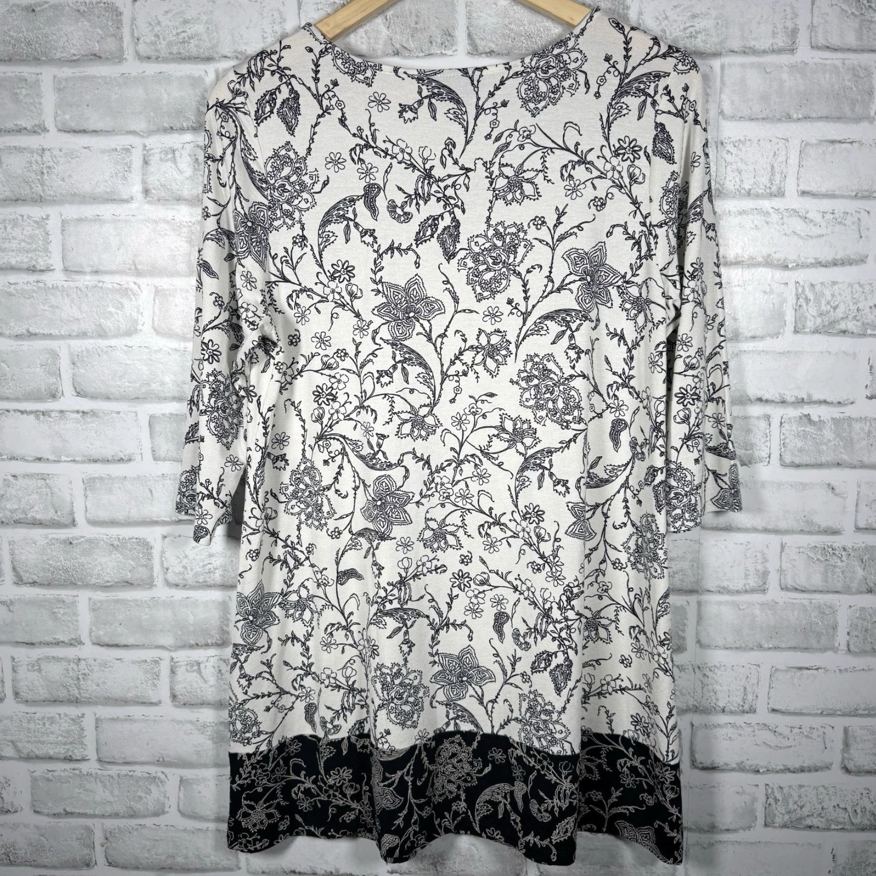 J. Jill NWT J. Jill Blouse Flower Print Womens PM Petite Multicolor Size PM Womens Size M / US 6-8 / IT 42-44 - 4 Thumbnail