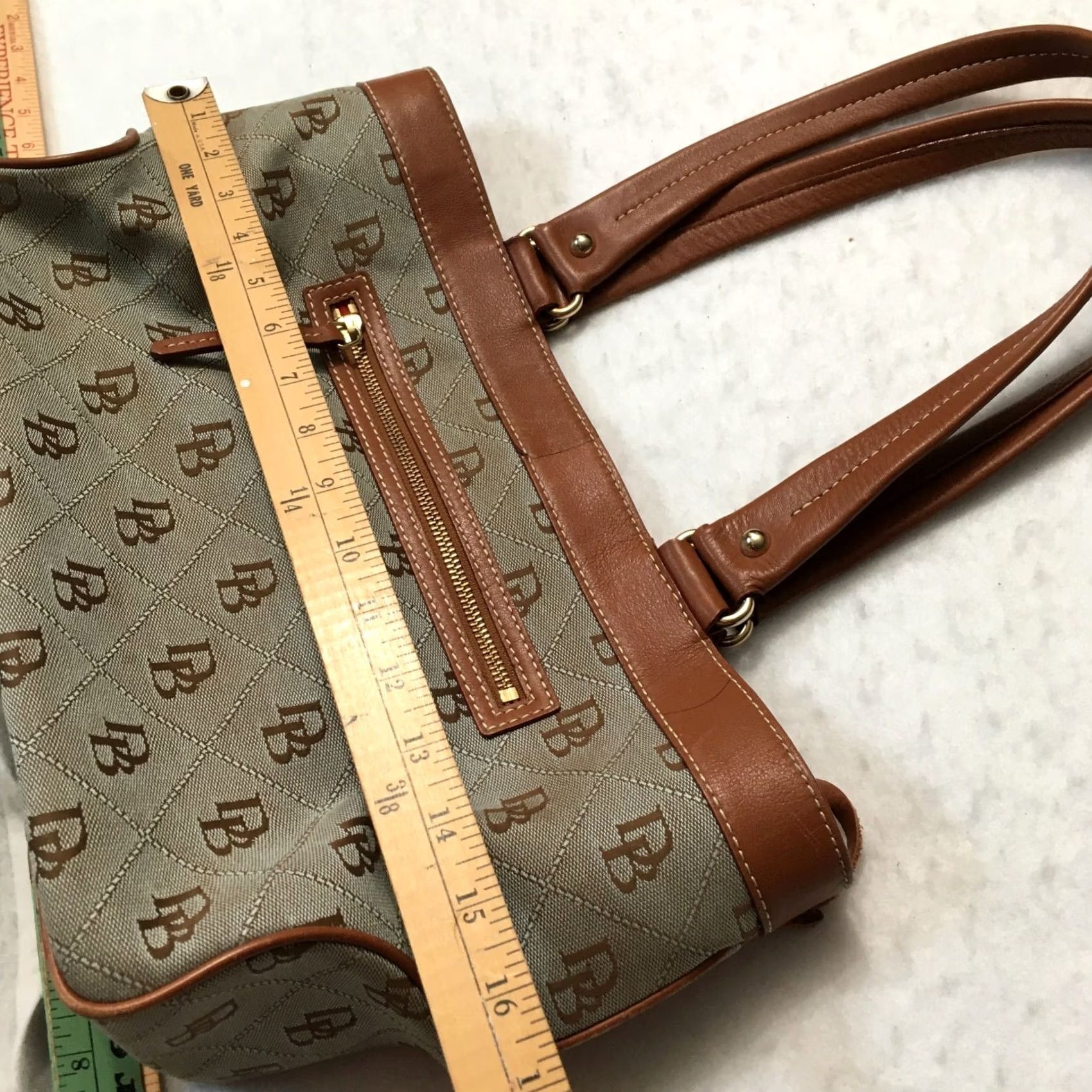 Dooney & Bourke Dooney & Bourke Belvedere Logo Satchel Purse Canvas Brown Red Lining Large Women VINTAGE Bag Satchel/Top Handle Size ONE SIZE - 4 Thumbnail