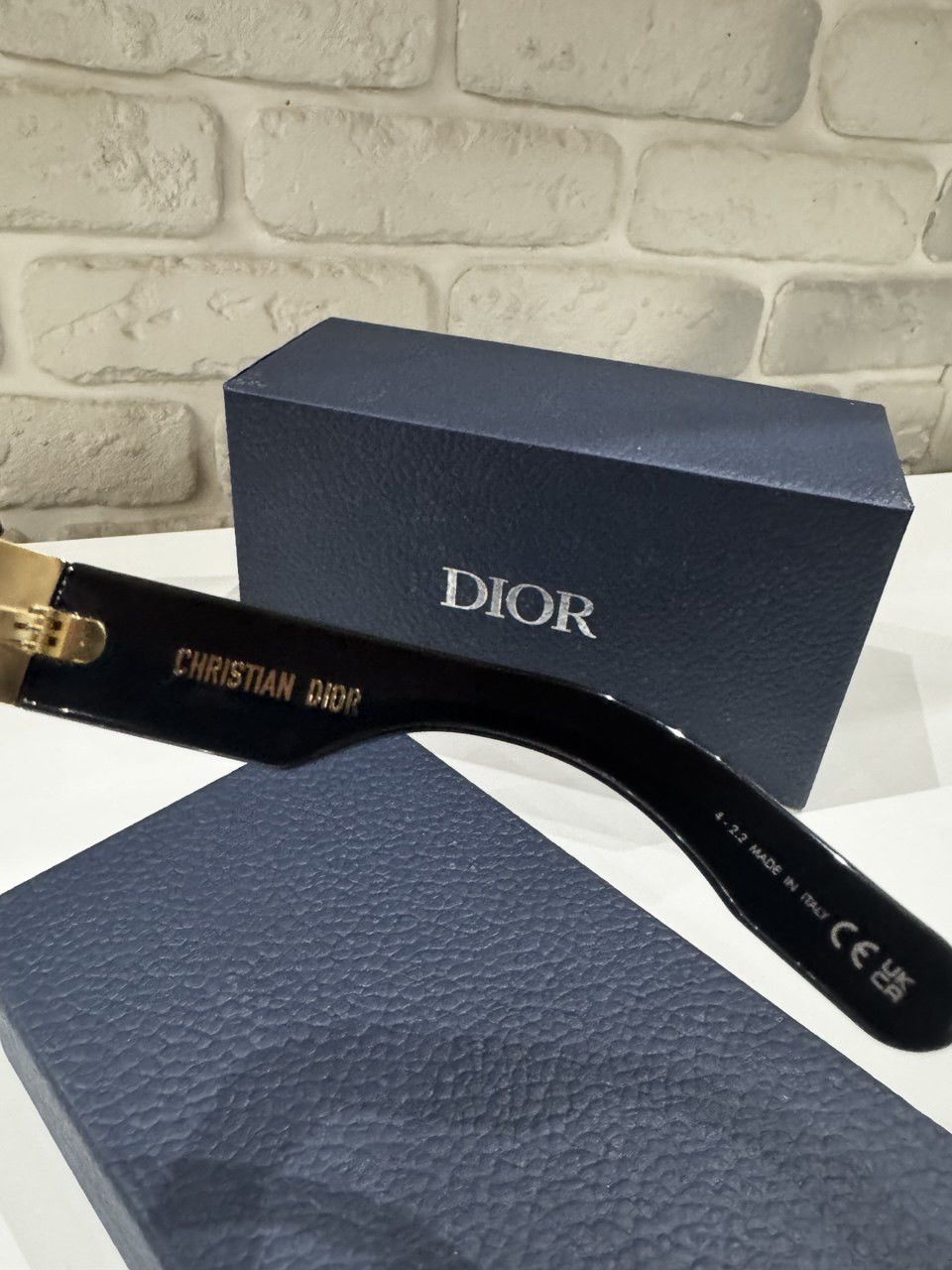Dior Christian Dior "Lady" Black Oval Cat Eye Shield Sunglasses Size ONE SIZE - 11 Thumbnail