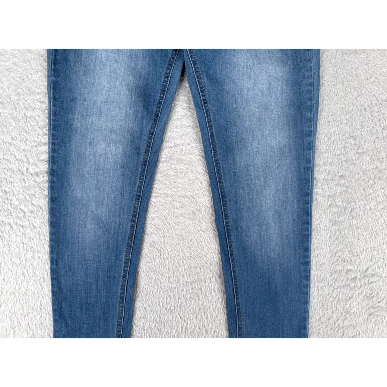 Vintage VINTAGE Maurices Women's Jeans Skinny Mid Rise Denim 28x27 Blue Casual 2010s Girls Size 30" / US 8 / IT 44 - 3 Thumbnail