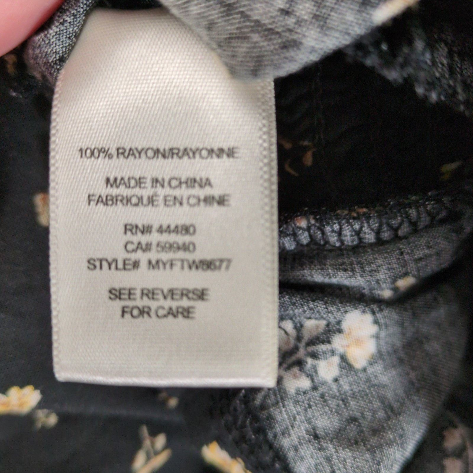 Other Love, Fire Women's XL Black Floral Puff Sleeve Crop Top Size XL / US 12-14 / IT 48-50 - 5 Thumbnail