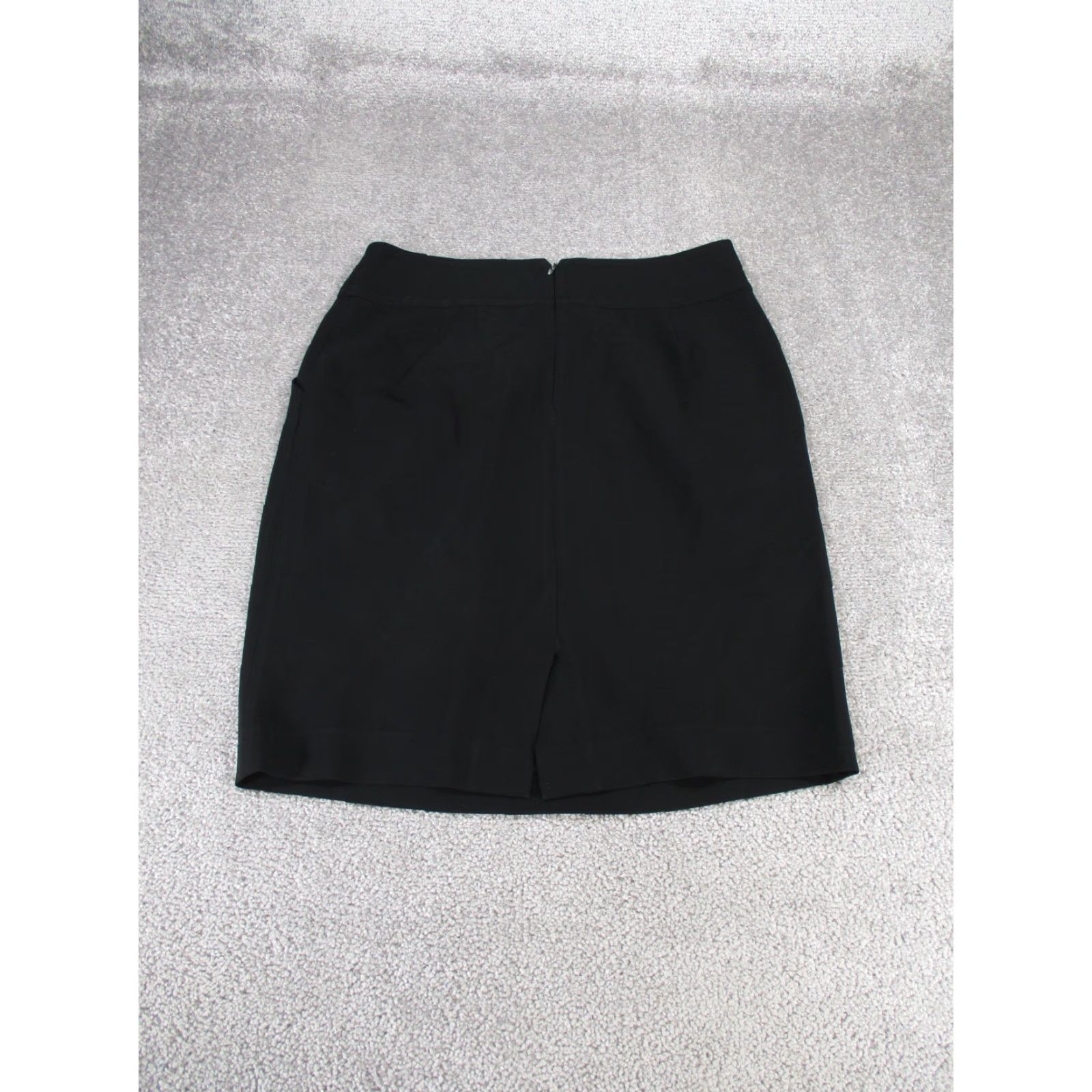 St. John VINTAGE St. John Women's Skirt Size 8 Black Pleated Knee Length Pencil Style Casual Professional Size 30" / US 8 / IT 44 - 7 Thumbnail