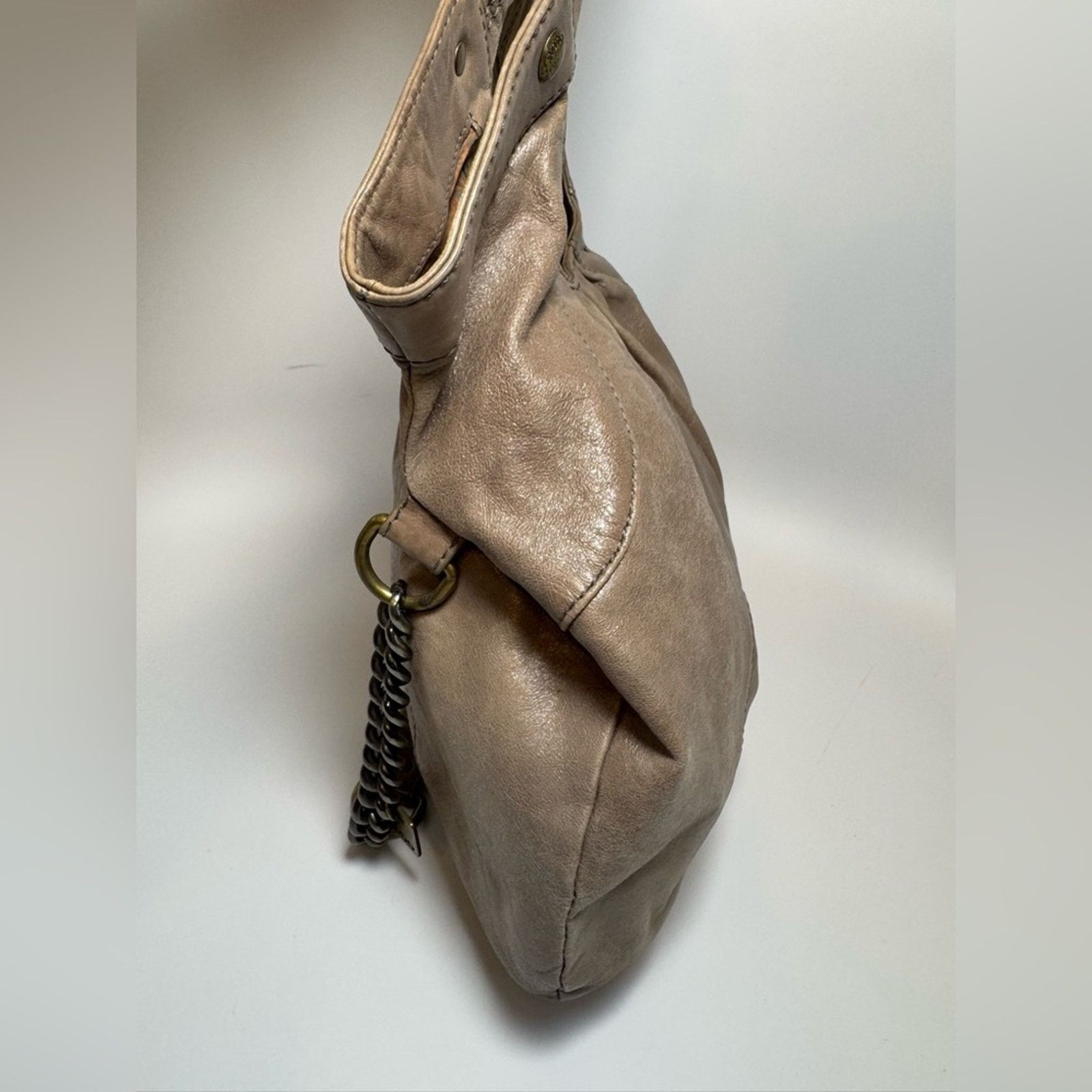 Hobo Hobo 2Way Taupe Leather Shoulder Bag w/Chain Strap Boho Chic Size ONE SIZE - 5 Thumbnail