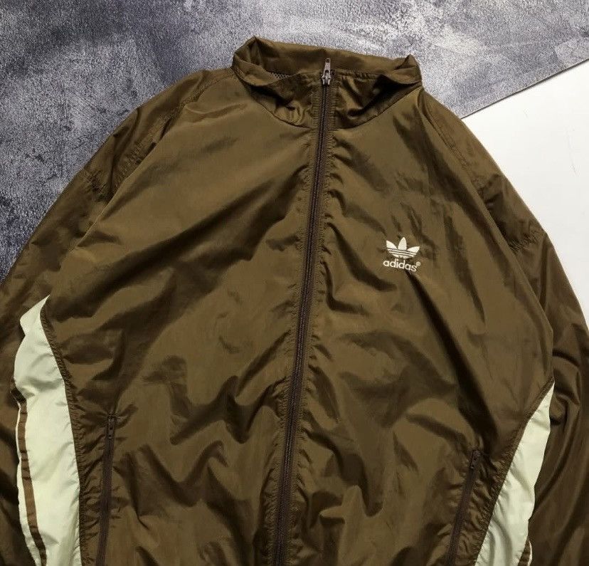 Adidas × Vintage Vintage Wind Breaker Jacket Adidas Size US M / EU 48-50 / 2 - 3 Thumbnail
