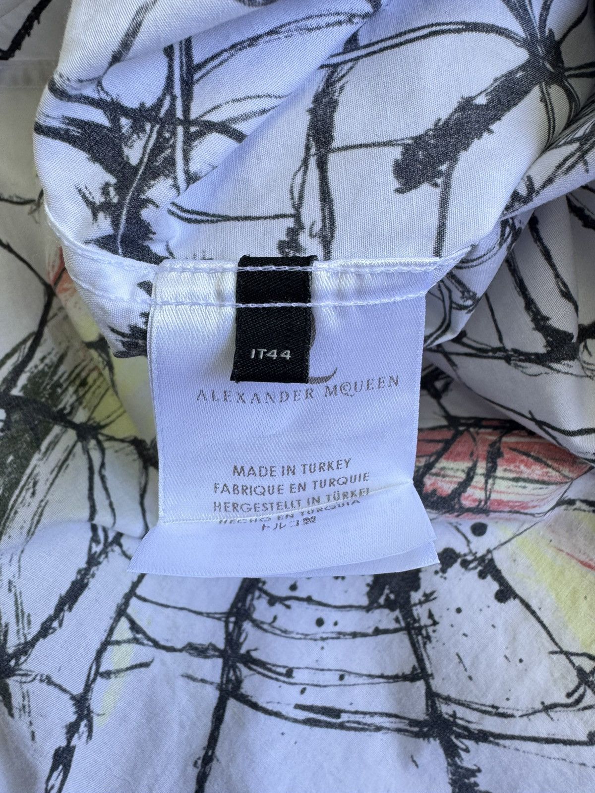 Alexander McQueen Alexander Mcqueen Spider Web Print Size US S / EU 44-46 / 1 - 9 Thumbnail