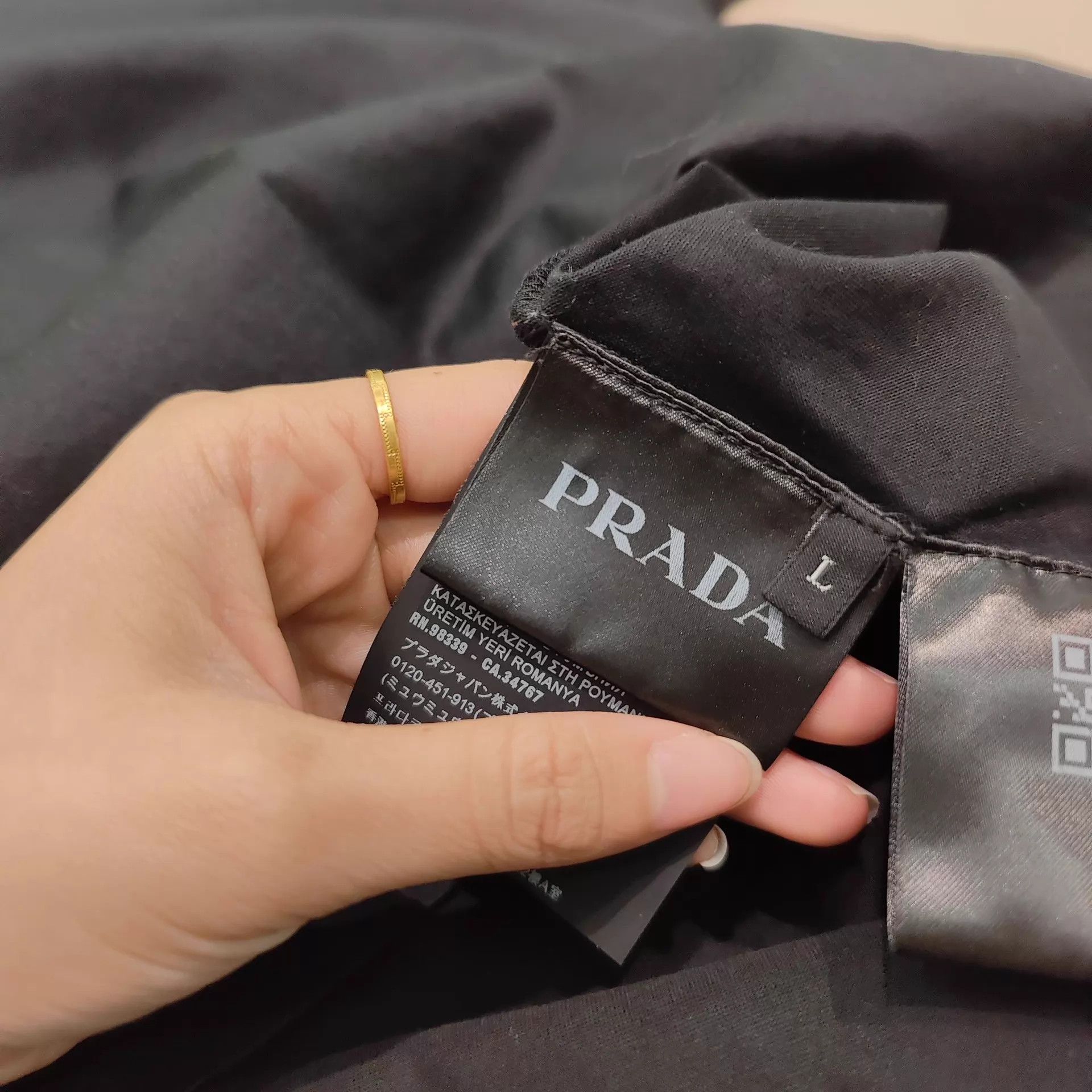 Prada Prada Men's Short Sleeve Tee L 99 New Size US L / EU 52-54 / 3 - 4 Thumbnail