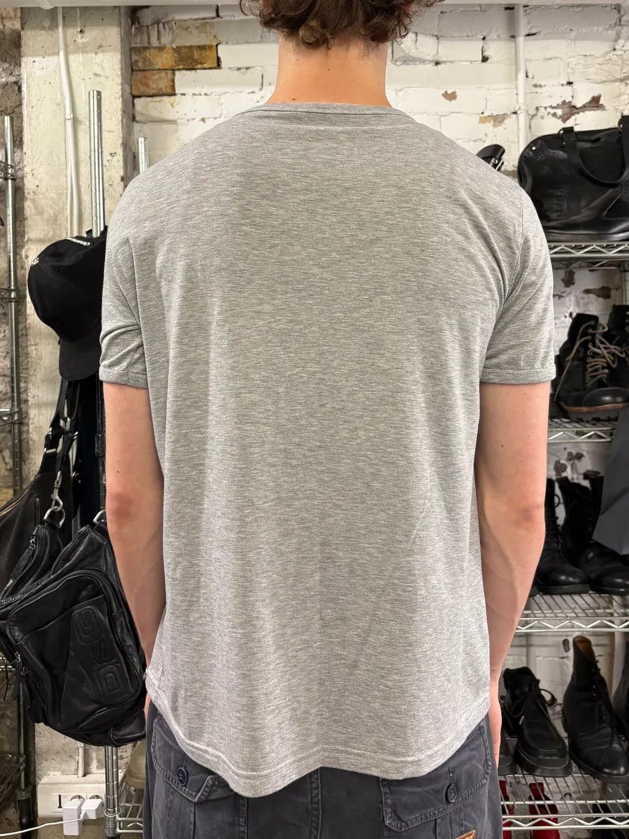 Dolce & Gabbana × Vintage 2000s Dolce & Gabbana Cowboy Gun Human Grey Tee-Shirt Size US M / EU 48-50 / 2 - 4 Thumbnail