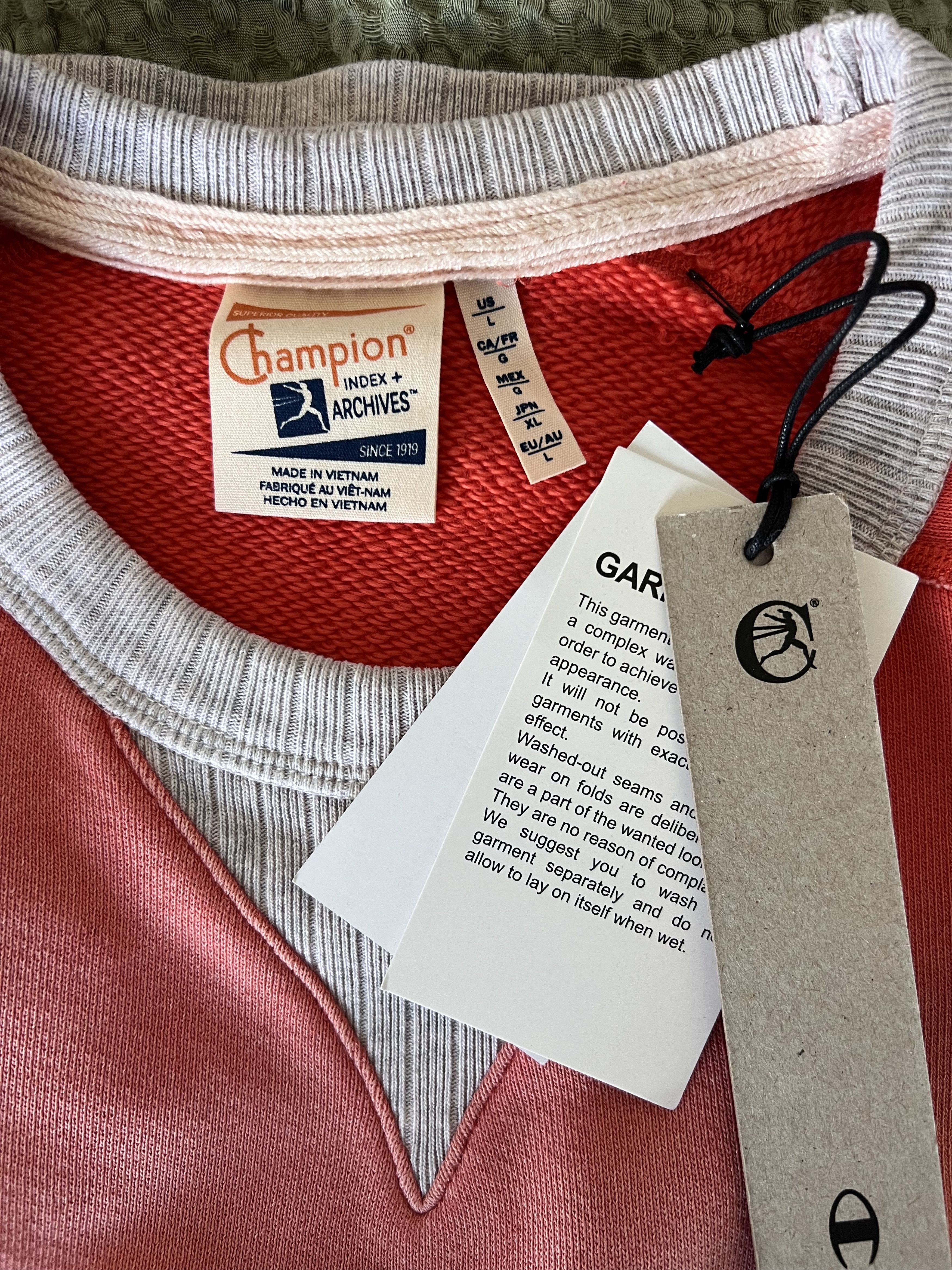 Champion Champion Index and Archives 50s Saddle Crewneck in Orange Size US L / EU 52-54 / 3 - 7 Thumbnail
