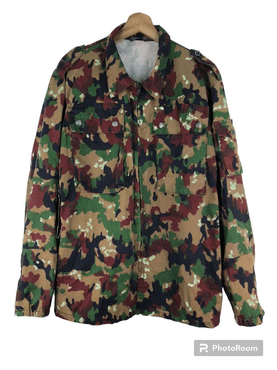 image of Vintage 80's Military Swiss Army Wm Camouflage Jacket, Men's (Size Large)