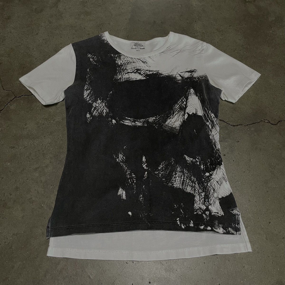 Vivienne Westwood Vivienne Westwood Skull Tee Size US S / EU 44-46 / 1 - 1 Thumbnail