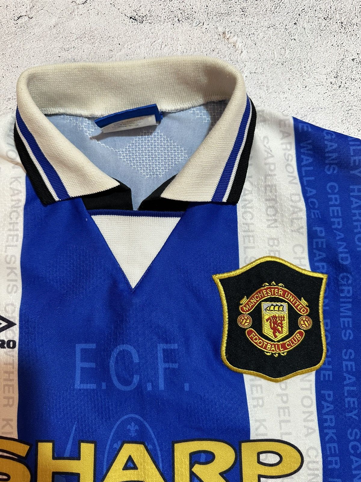 Umbro Manchester United 1994/1996 jersey sharp Size US L / EU 52-54 / 3 - 8 Thumbnail