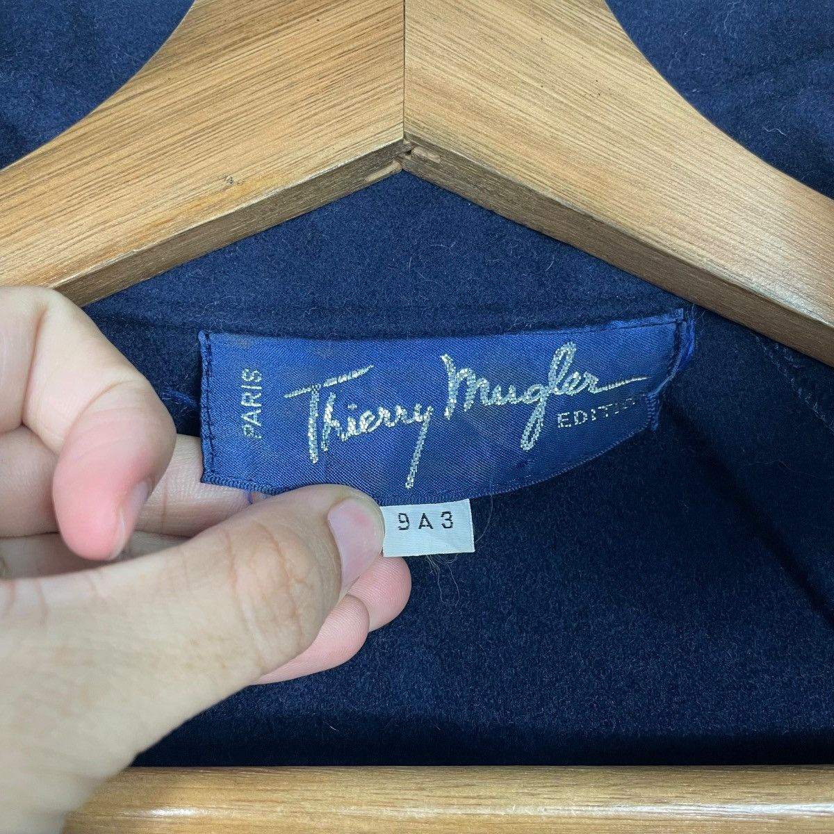 Thierry Mugler 90s Thierry Mugler Wool Cape Size M / US 6-8 / IT 42-44 - 13 Thumbnail
