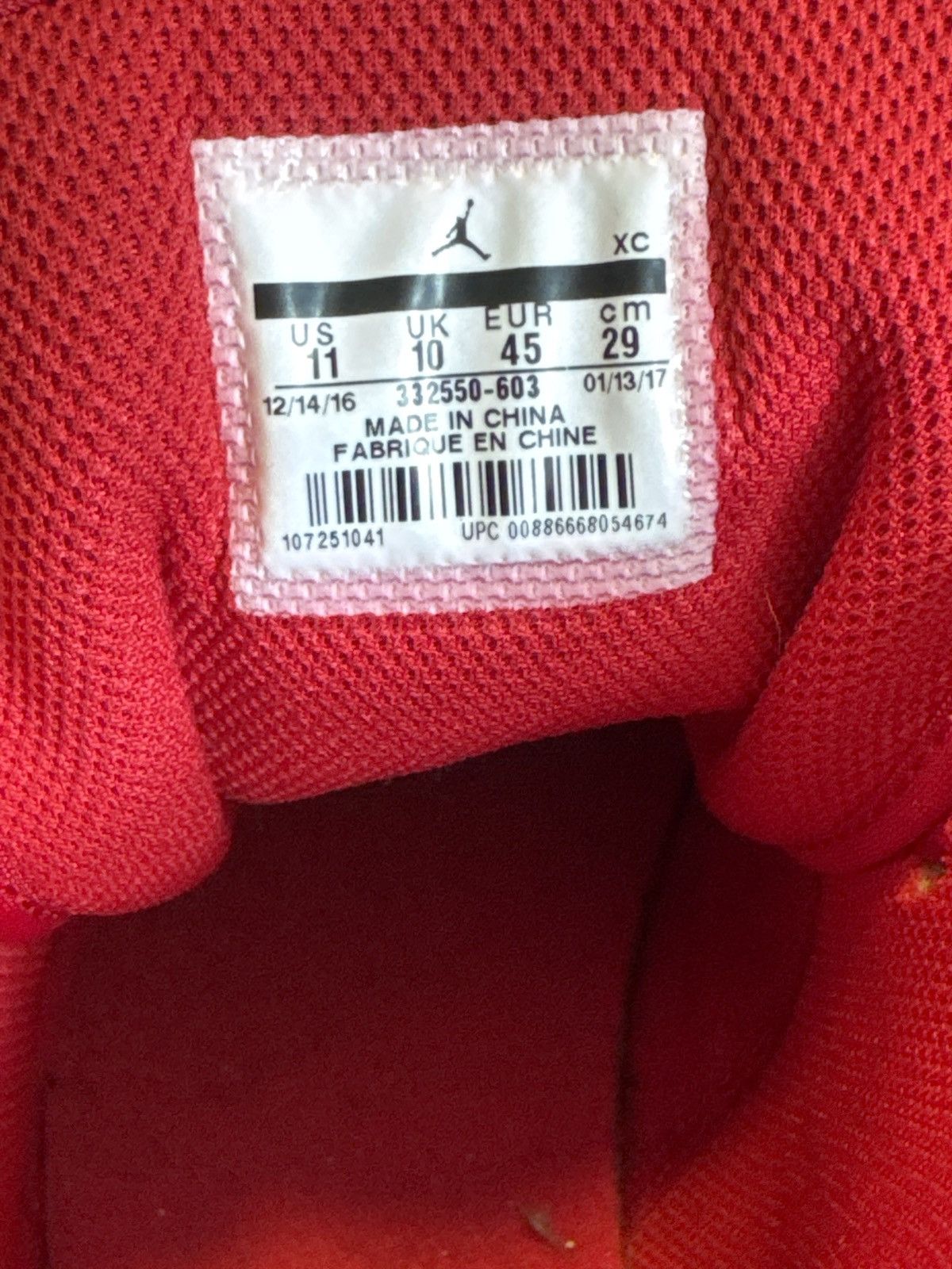 Nike Air Jordan 1 Retro High Red Suede Size US 11 / EU 44 - 4 Thumbnail