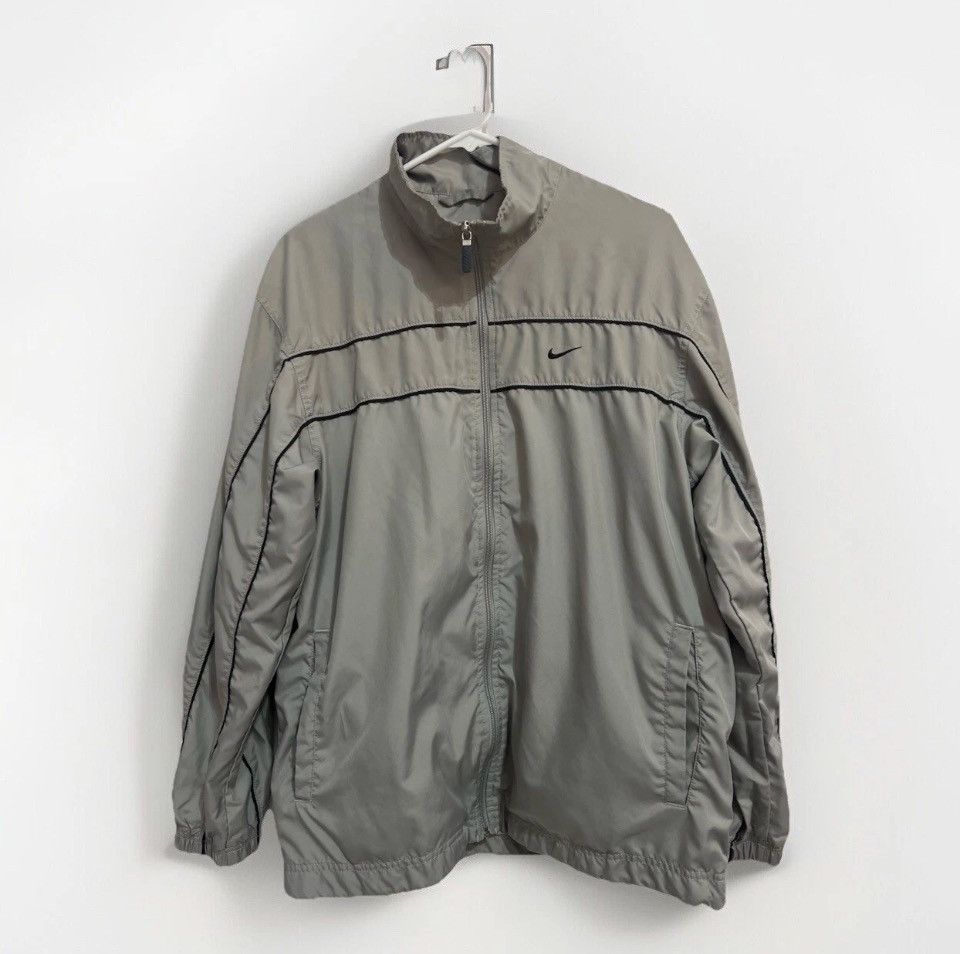 Nike Y2K Nike Gray baggy 90s WindBreaker medium Size US M / EU 48-50 / 2 - 1 Preview