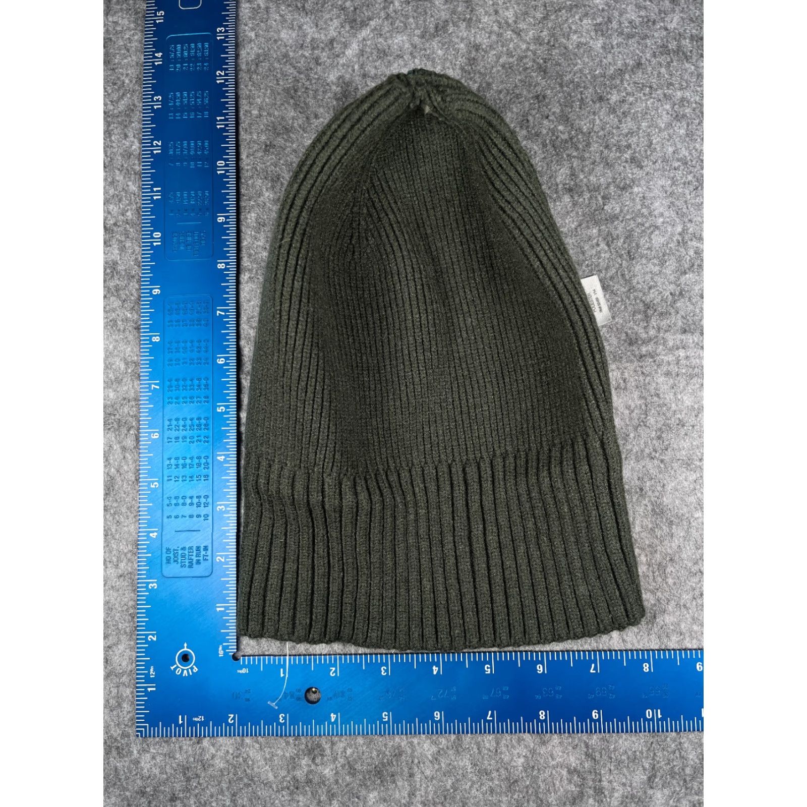 Vintage Time And Tru Beanie Toque Womens One Size Green Ribbed Knit Polyester Blend Ski Hat/Cap Size ONE SIZE - 4 Thumbnail