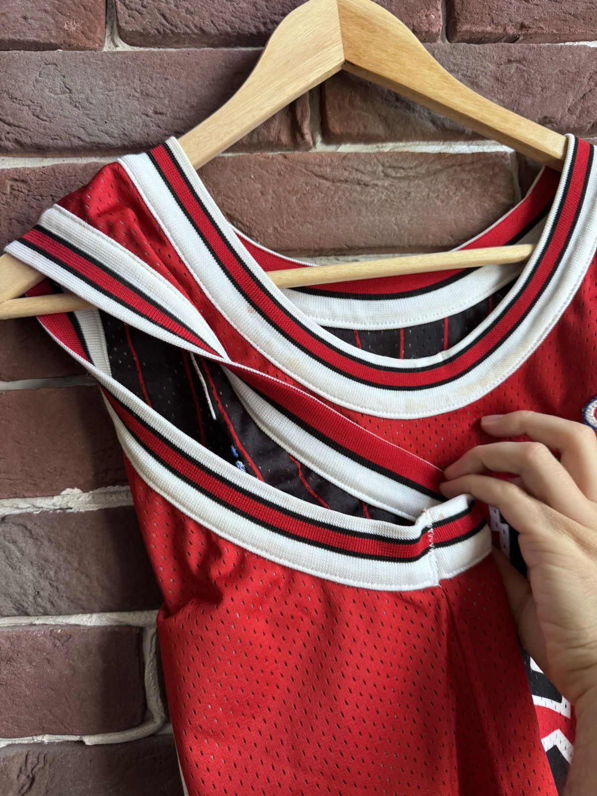 NBA Vintage Champion Chicago Bulls Basketball NBA Jersey Jordan Size US L / EU 52-54 / 3 - 11 Thumbnail