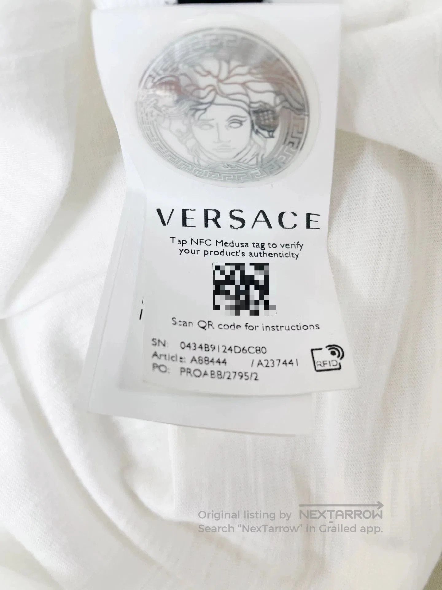 Versace VERSACE Cotton Short Sleeve T-Shirt. Size US M / EU 48-50 / 2 - 6 Thumbnail