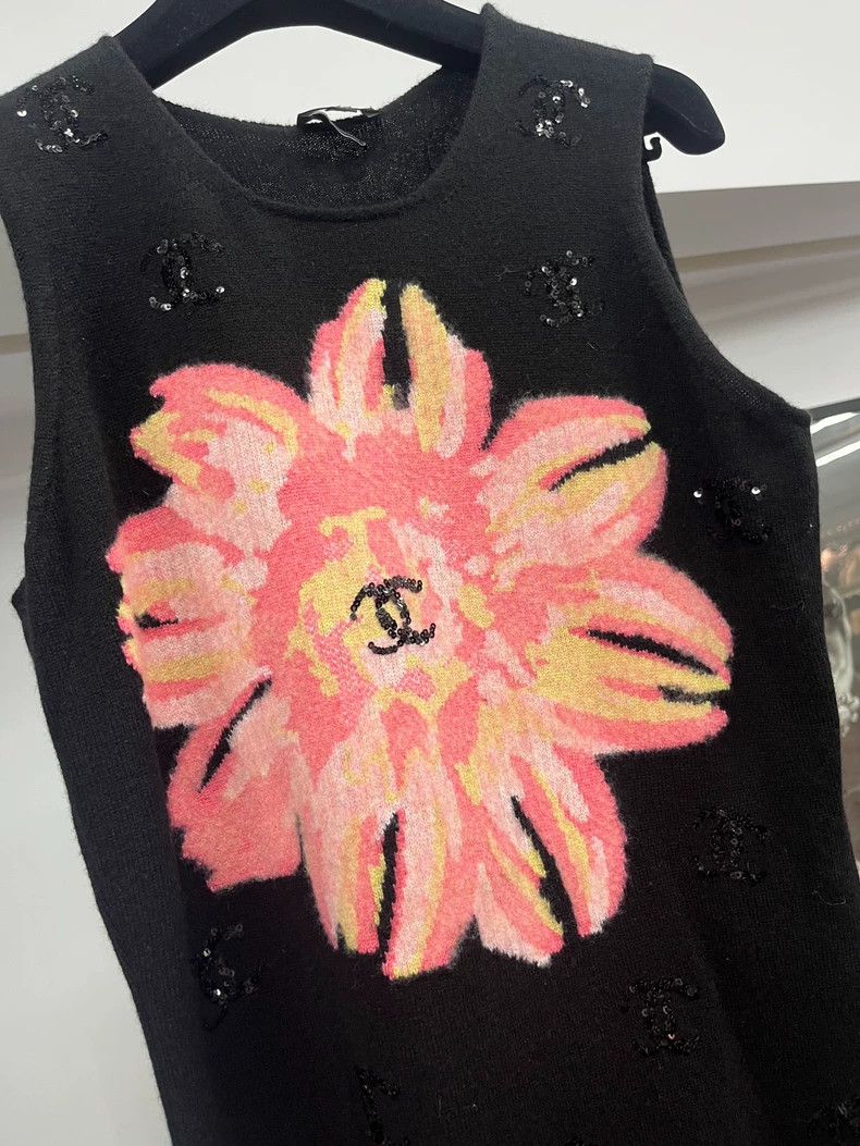 Chanel Chanel 24S black flower sequin double Clogo cashmere dress Size XS / US 0-2 / IT 36-38 - 2 Thumbnail