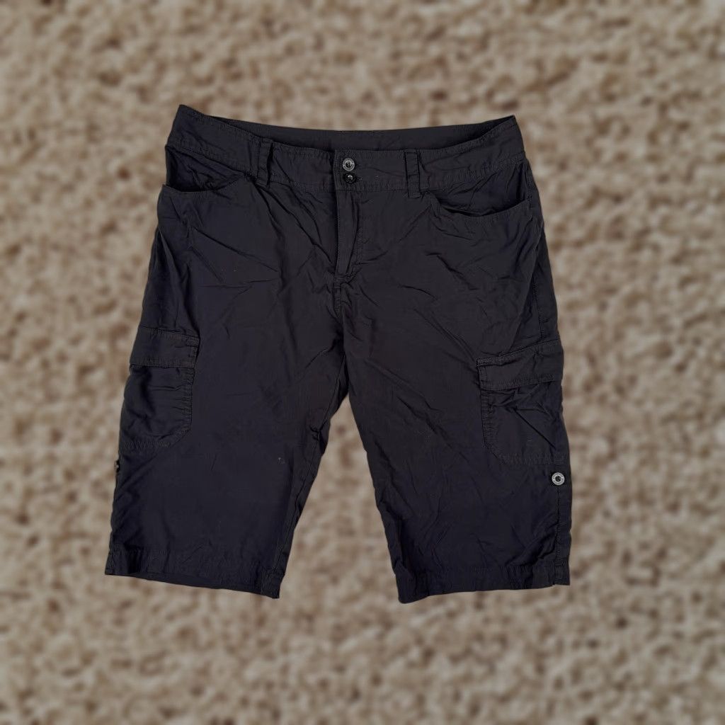 Patagonia Patagonia Cargo Shorts Womens 8 Black Nylon Microfiber Hiking Outdoor Casual Size 30" / US 8 / IT 44 - 1 Thumbnail