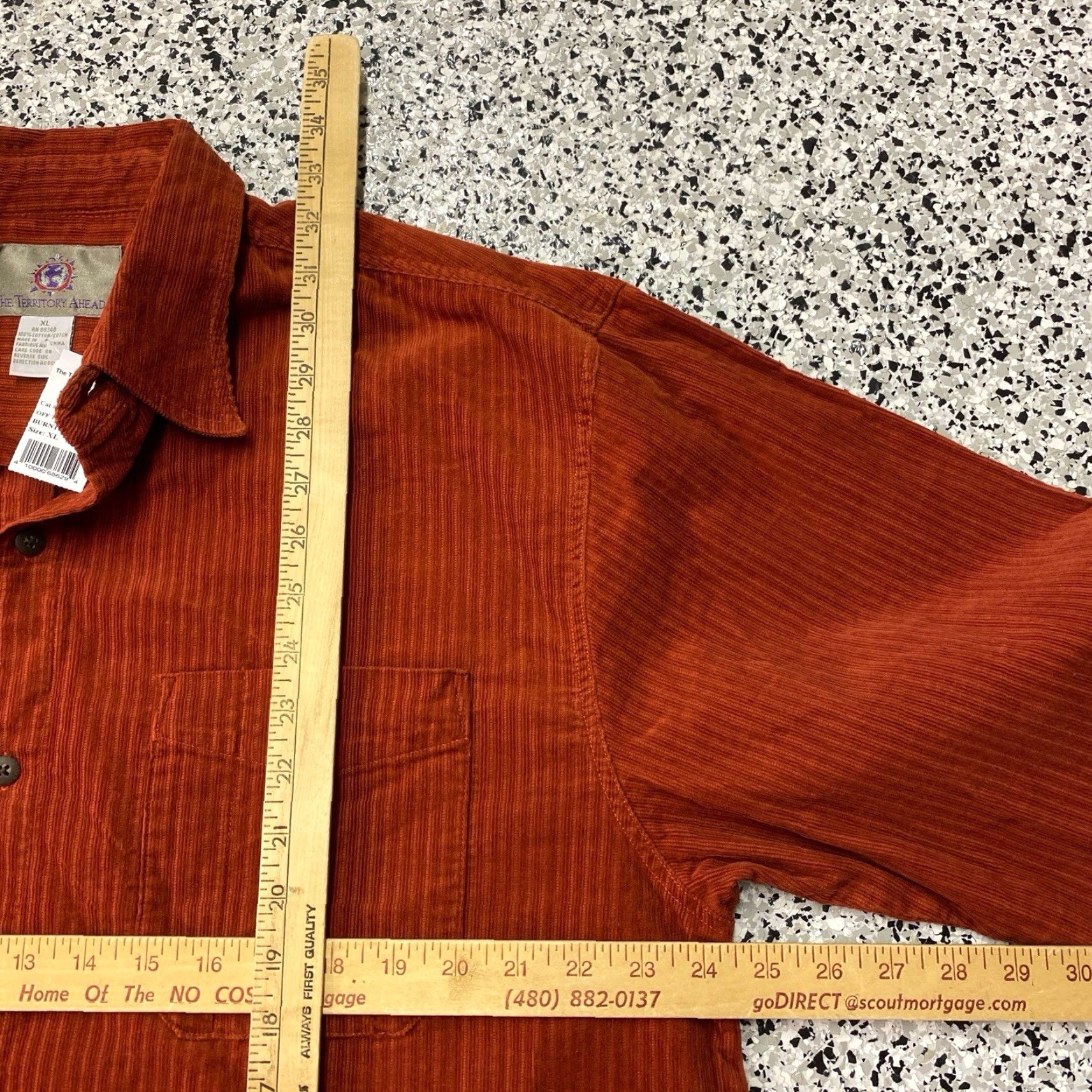 The Territory Ahead Territory Ahead Shirt Corduroy Long Sleeve Burnt Orange XL NWT Mens Button-Up Casual Fall Winter Spring Travel Size US XL / EU 56 / 4 - 3 Thumbnail