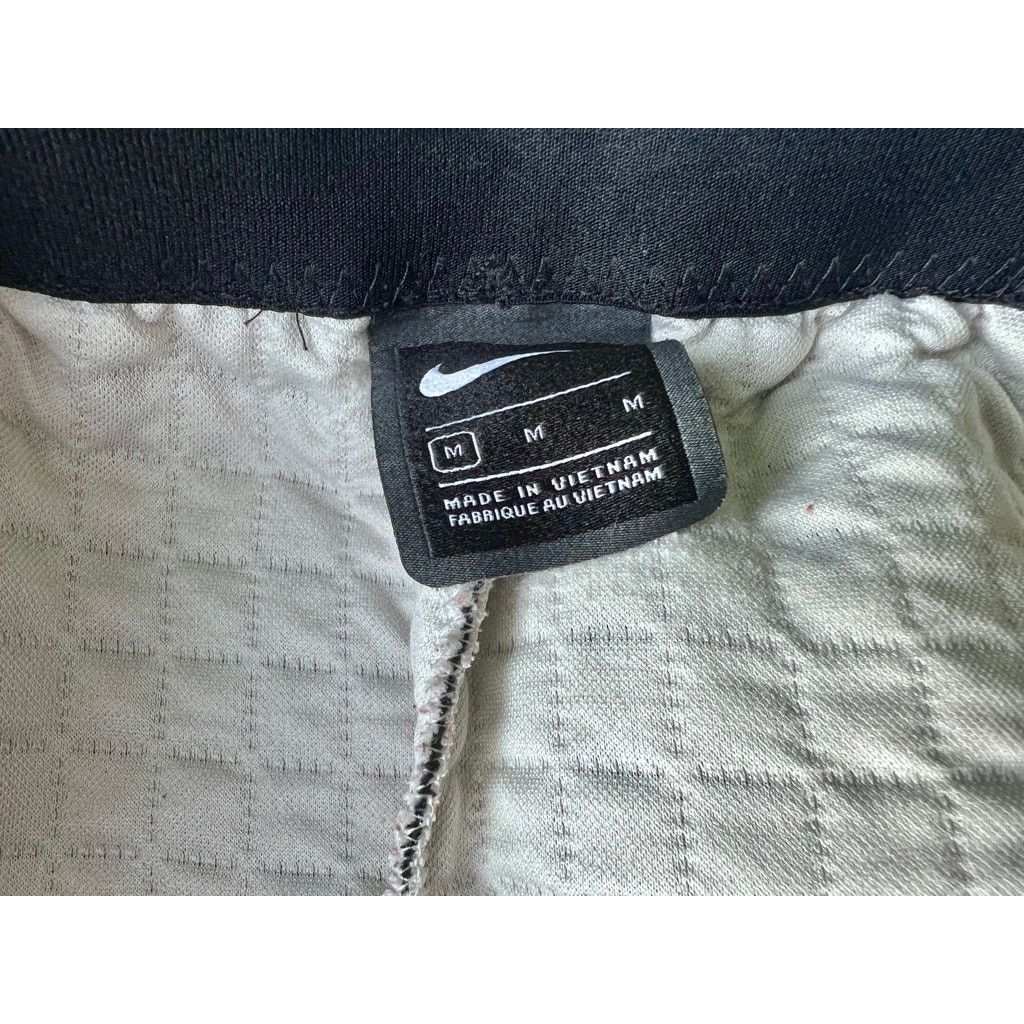 Nike Nike Women M City Ready Fleece Jogger Retail $110 EUC Size 32" / US 10 / IT 46 - 8 Thumbnail