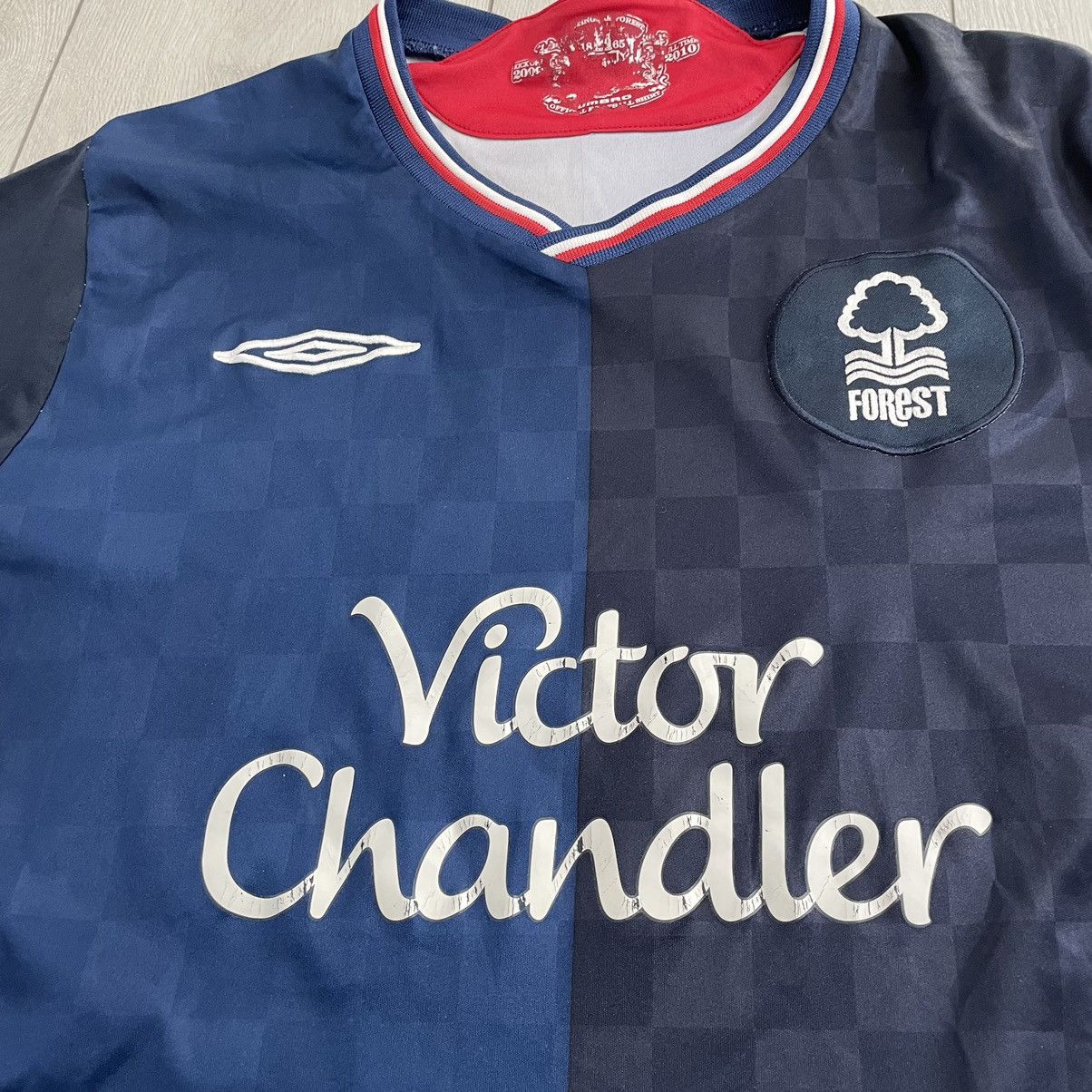 Other Umbro Forest Victor Chandler Jersey shirt tee 2009 2010 Size US L / EU 52-54 / 3 - 3 Thumbnail